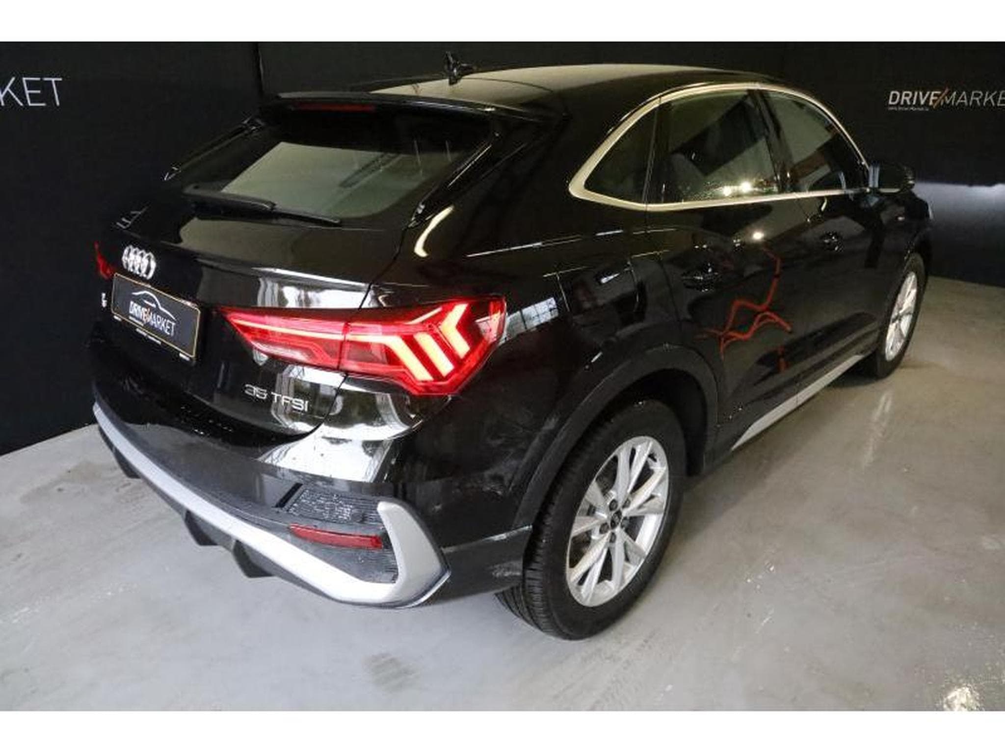 Audi Q3 Sportback S line (2024) - Foto 3