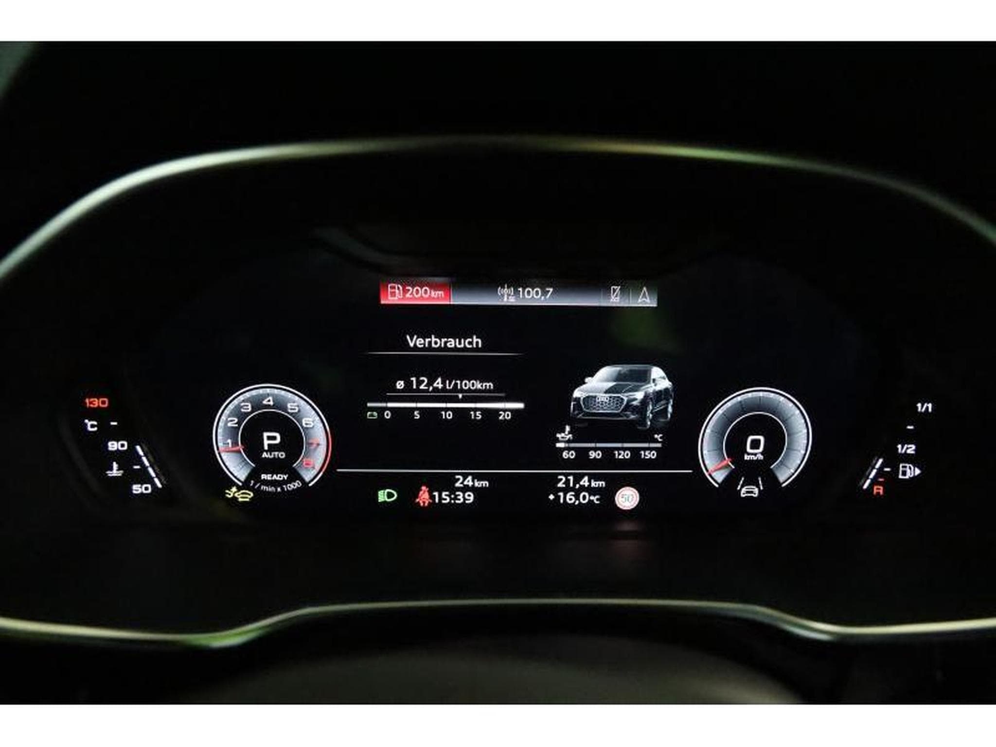 Audi Q3 Sportback S line (2024) - Foto 4