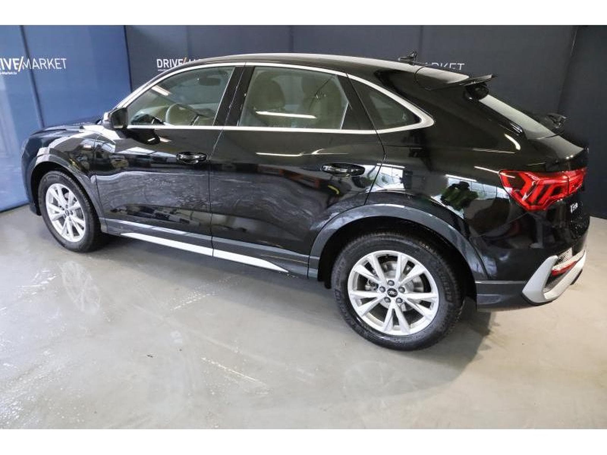 Audi Q3 Sportback S line (2024) - Foto 8