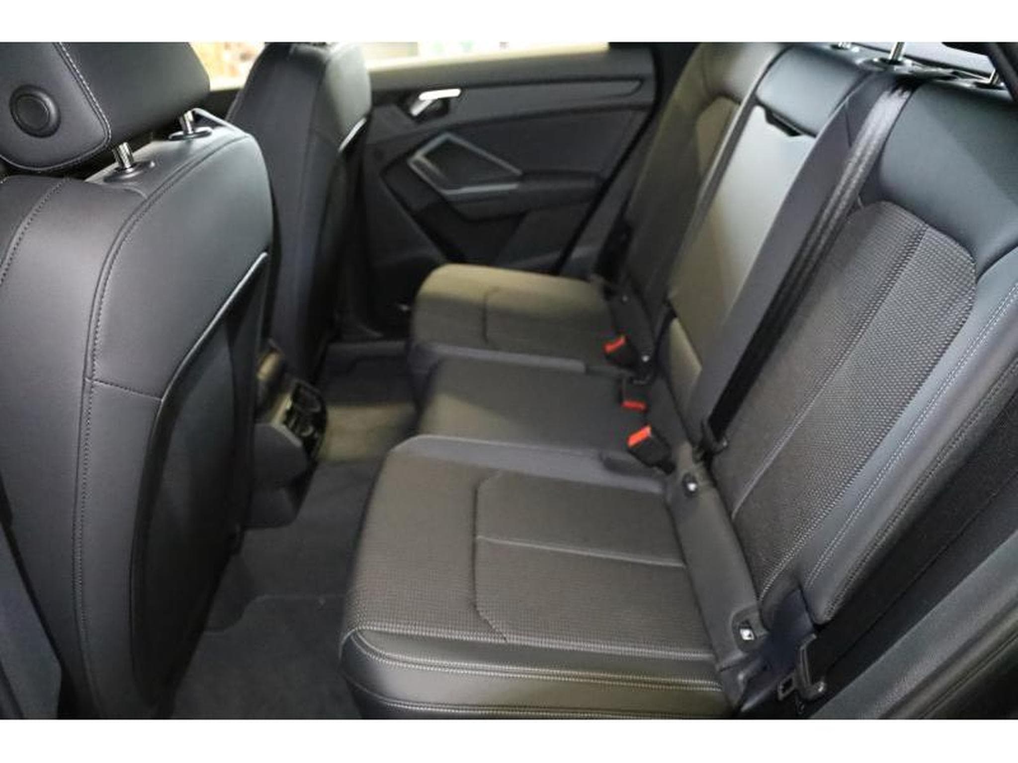 Audi Q3 Sportback S line (2024) - Foto 14