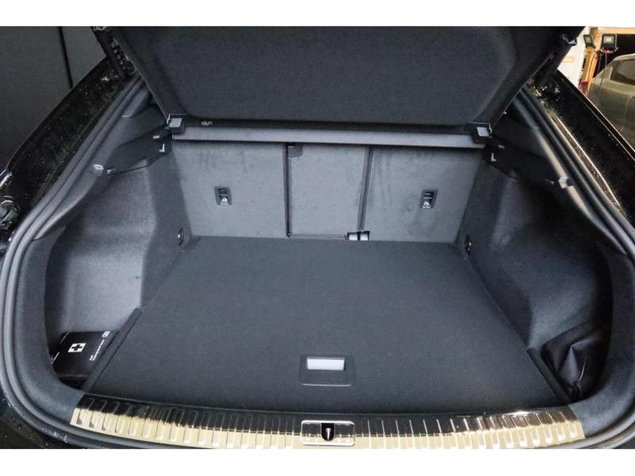 Audi Q3 Sportback S line (2024) - Photo 5