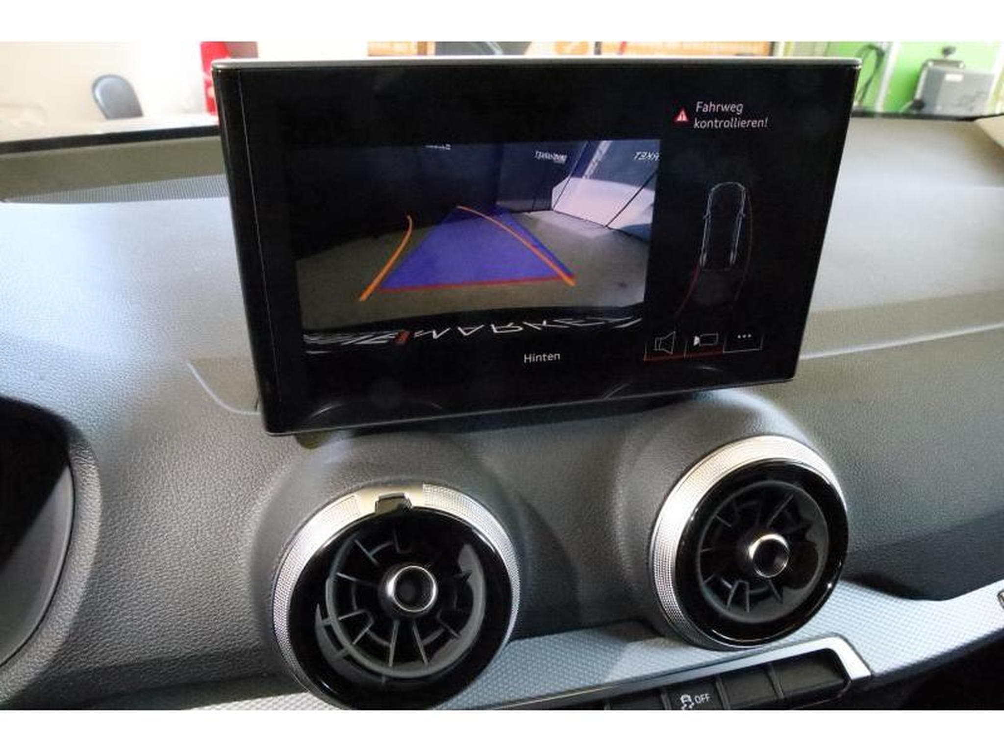 Audi Q2 (2025) - Photo 5