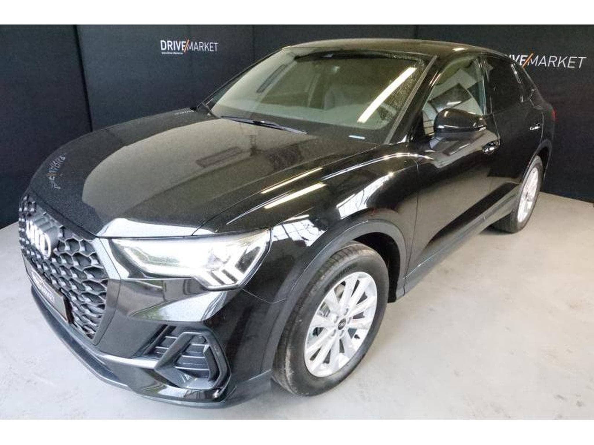 Audi Q3 Sportback (2025) - Foto 20