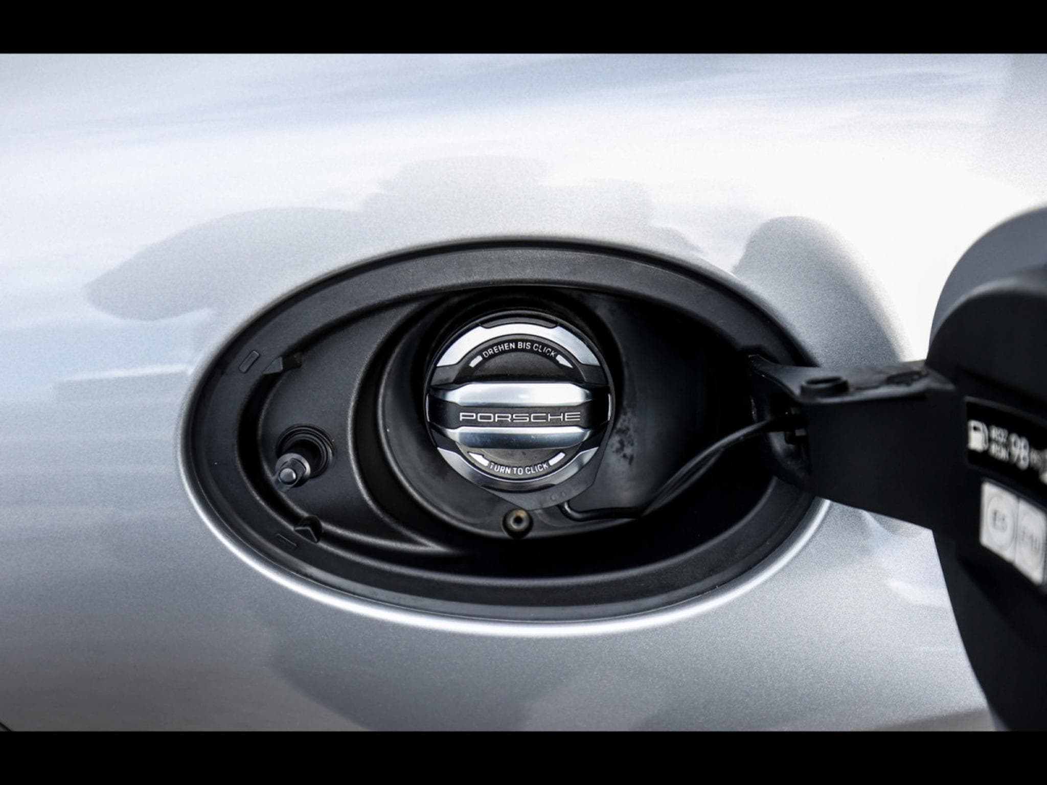 Porsche 911 (992.1) TURBO S COUPE PDK – GT-SILVER – IMMAT FR. - PORSCHE (2020) - Photo 22