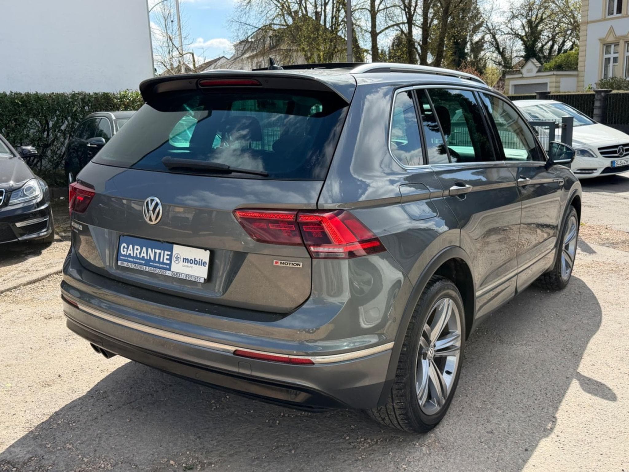 VW Tiguan Highline BMT/Start-Stopp 4Motion R-Line (2019) - Photo 6