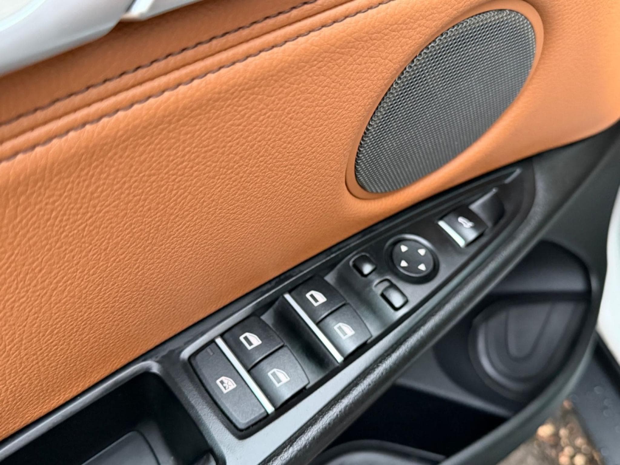 BMW X6 xDrive 30 d/HeadUP/Sportsitze/SD/LED/ (2015) - Photo 13