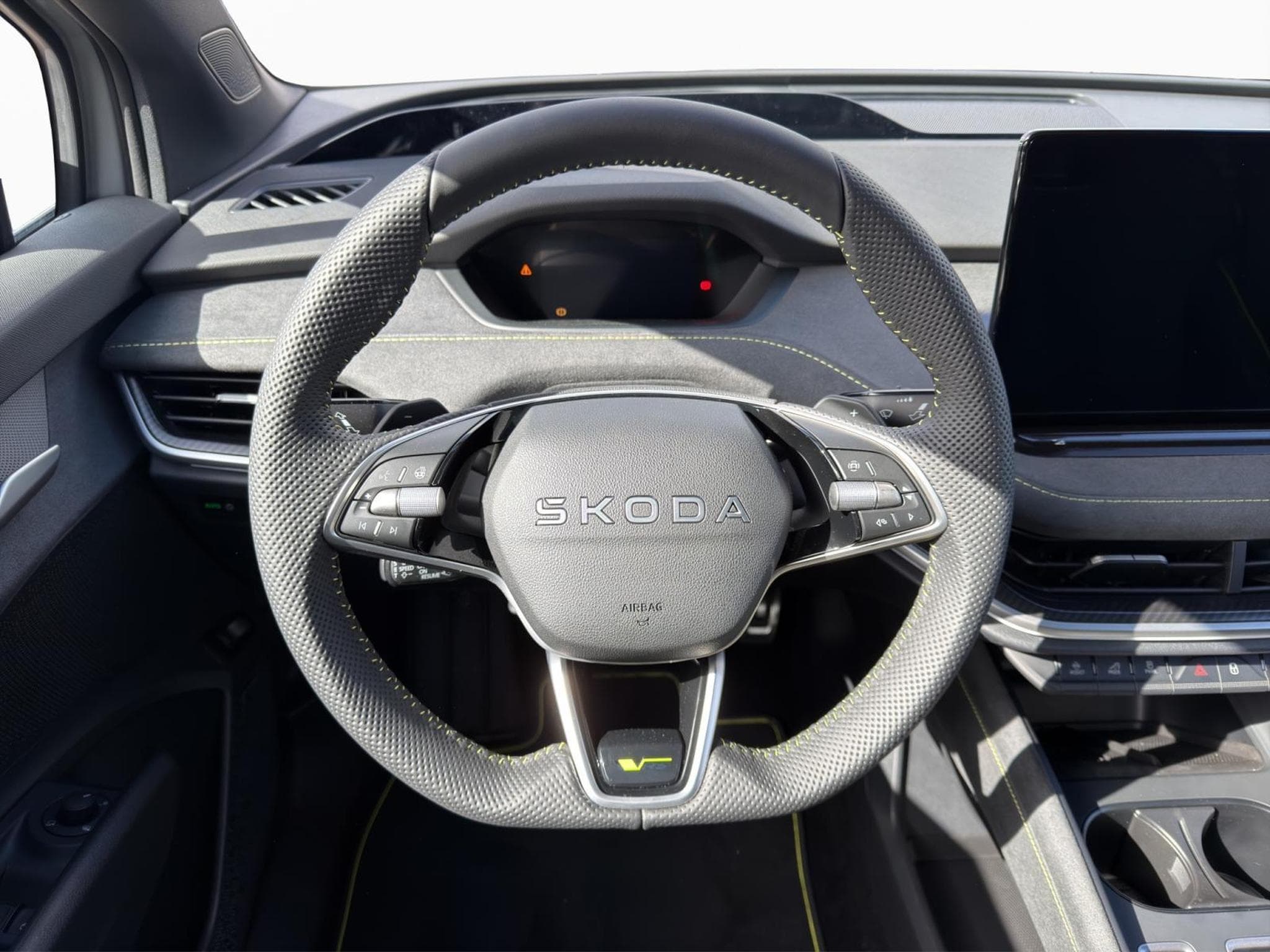 Skoda Enyaq RS (2026) - Foto 10