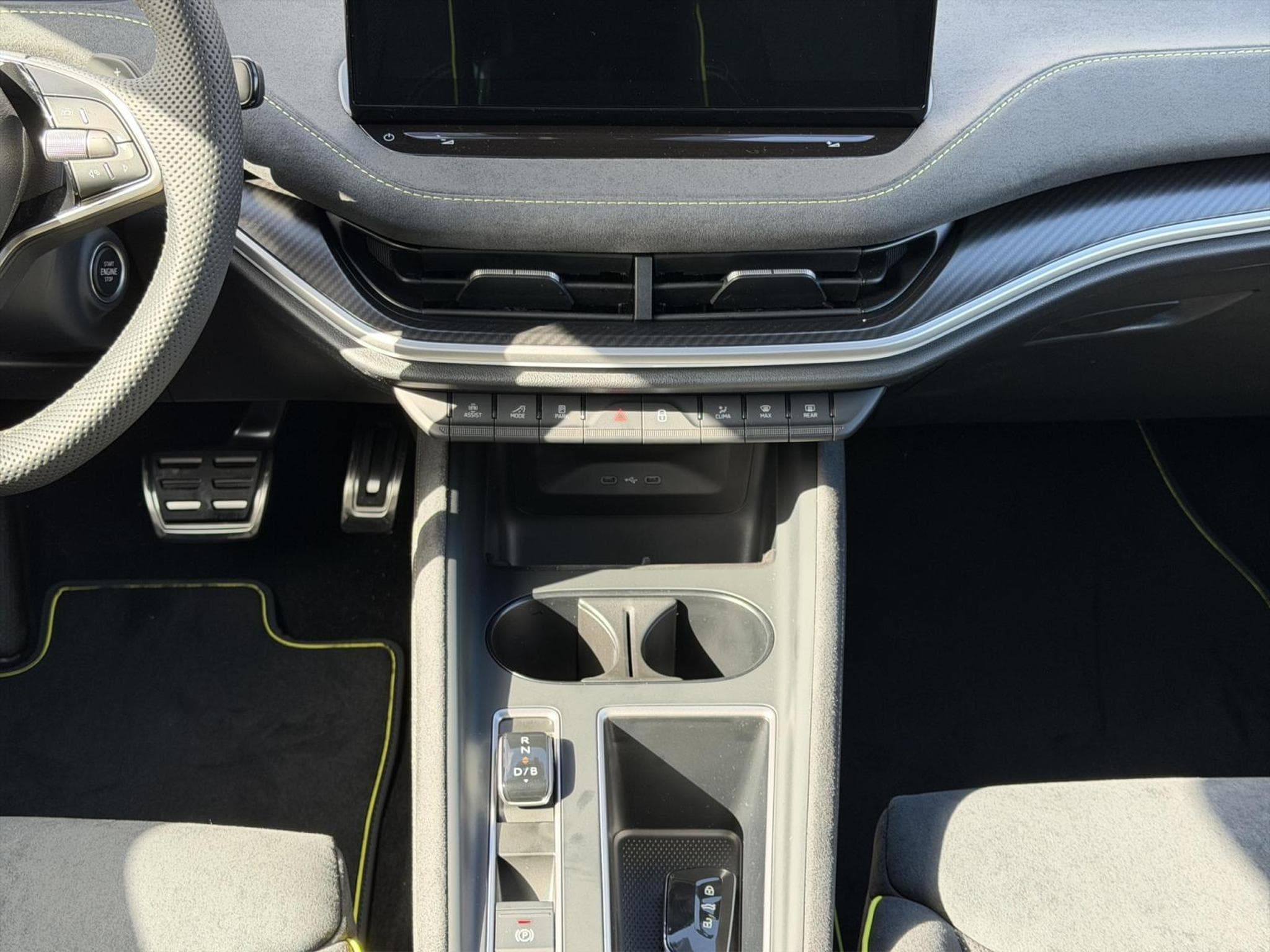 Skoda Enyaq RS (2026) - Foto 12