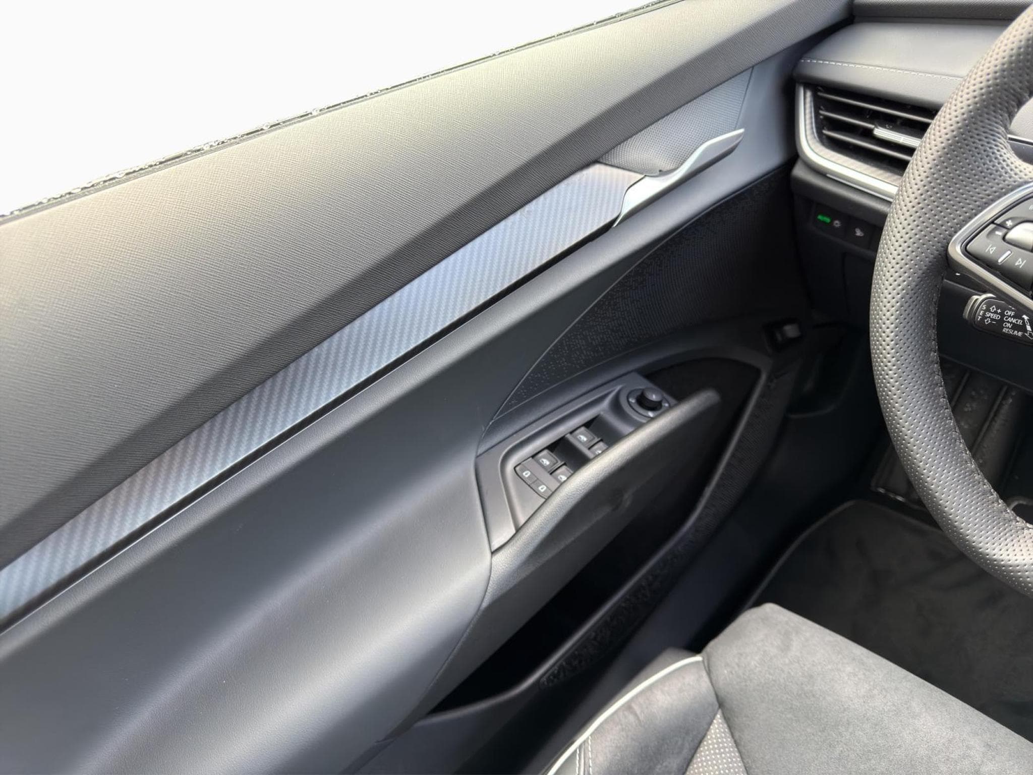 Skoda Enyaq Sportline (2026) - Foto 14