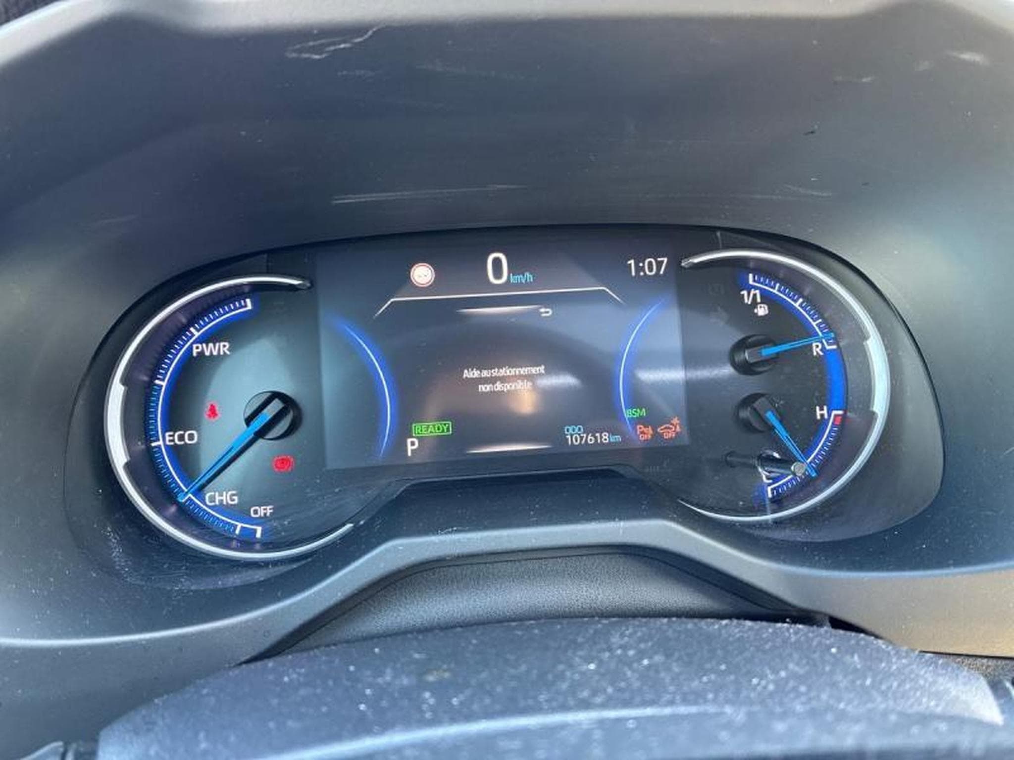 Toyota RAV 4 STYLE PLUS (2020) - Photo 11