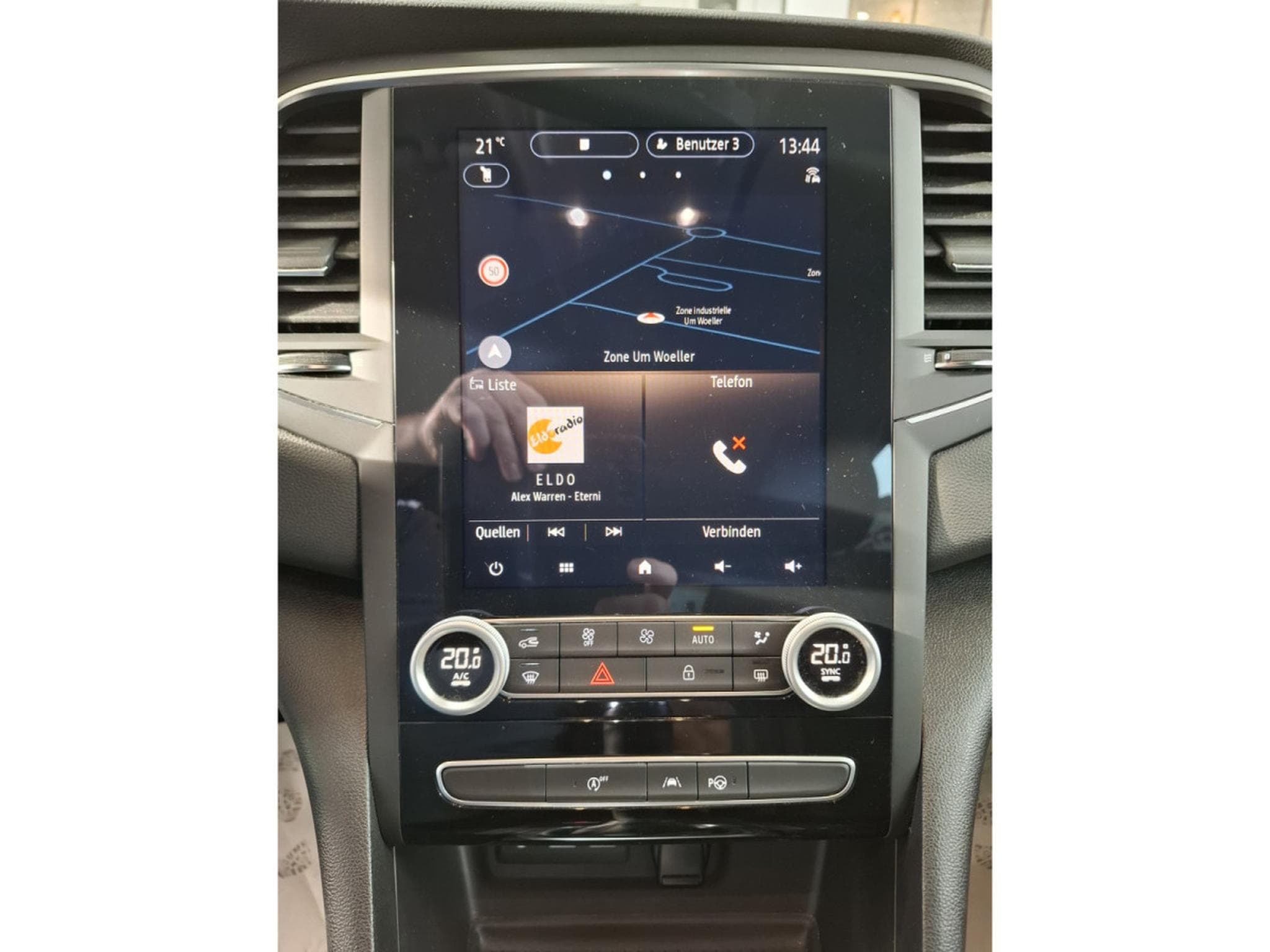 Renault Megane Intens dCi 115, CUIR, NAVI, CAMERA, LED, COCKPIT, HEAD-UP-DI (2021) - Foto 7