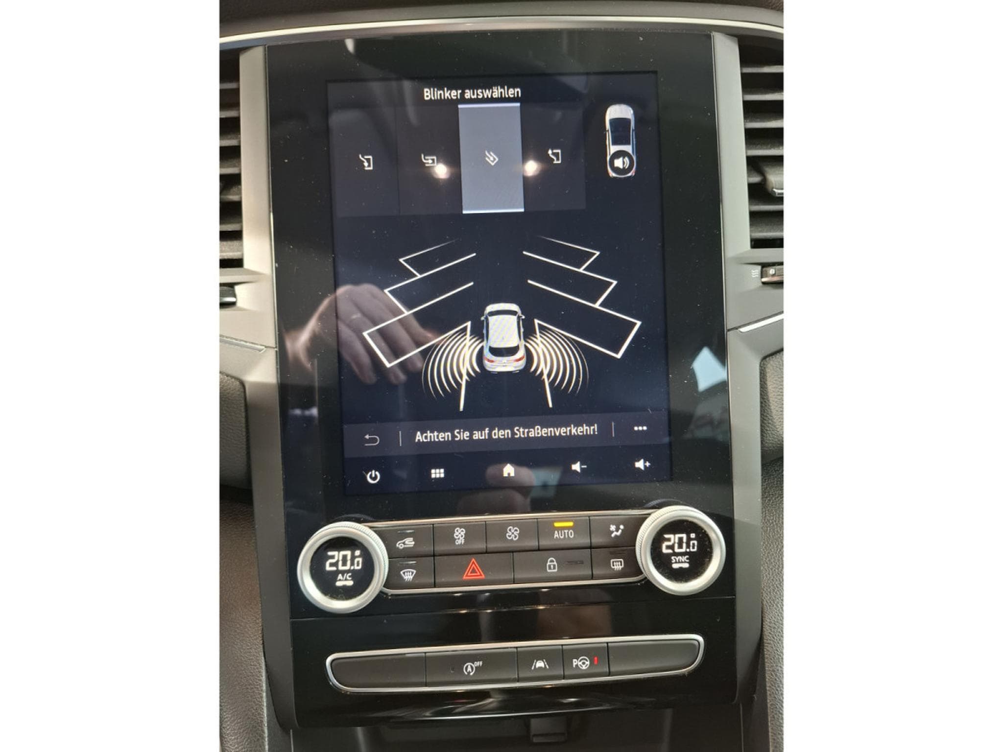 Renault Megane Intens dCi 115, CUIR, NAVI, CAMERA, LED, COCKPIT, HEAD-UP-DI (2021) - Foto 9