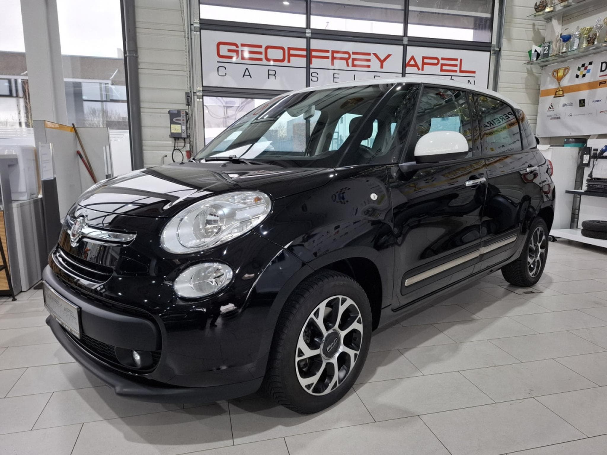 Fiat 500L 1.6 JTD 120 NAVI, CUIR, PANORAMA, 1 HAND (2016) - Foto 1