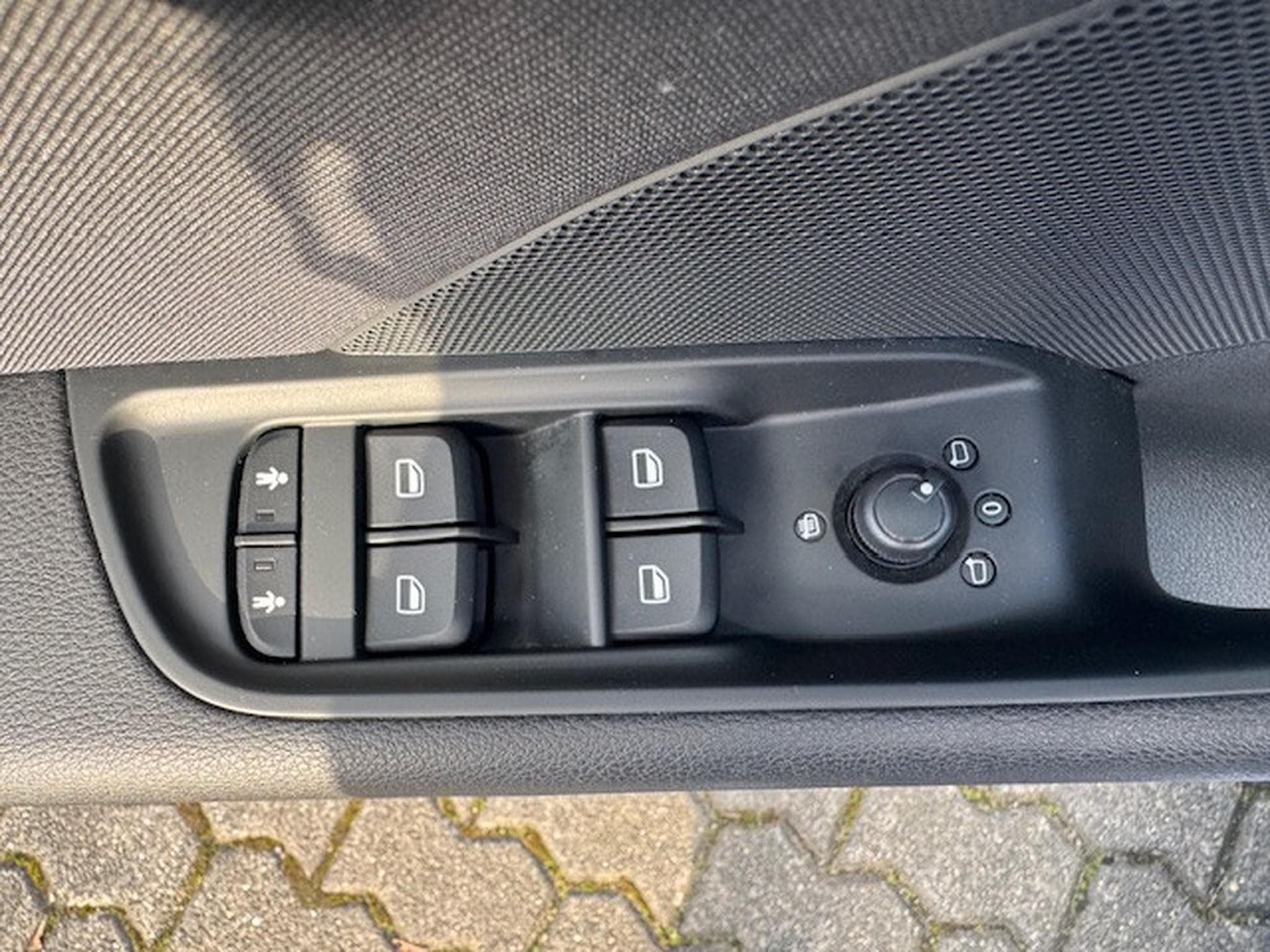 Audi A3 AUDI A3 NAVI XENON MFL TEMPOMAT BII XENON (2015) - Photo 13