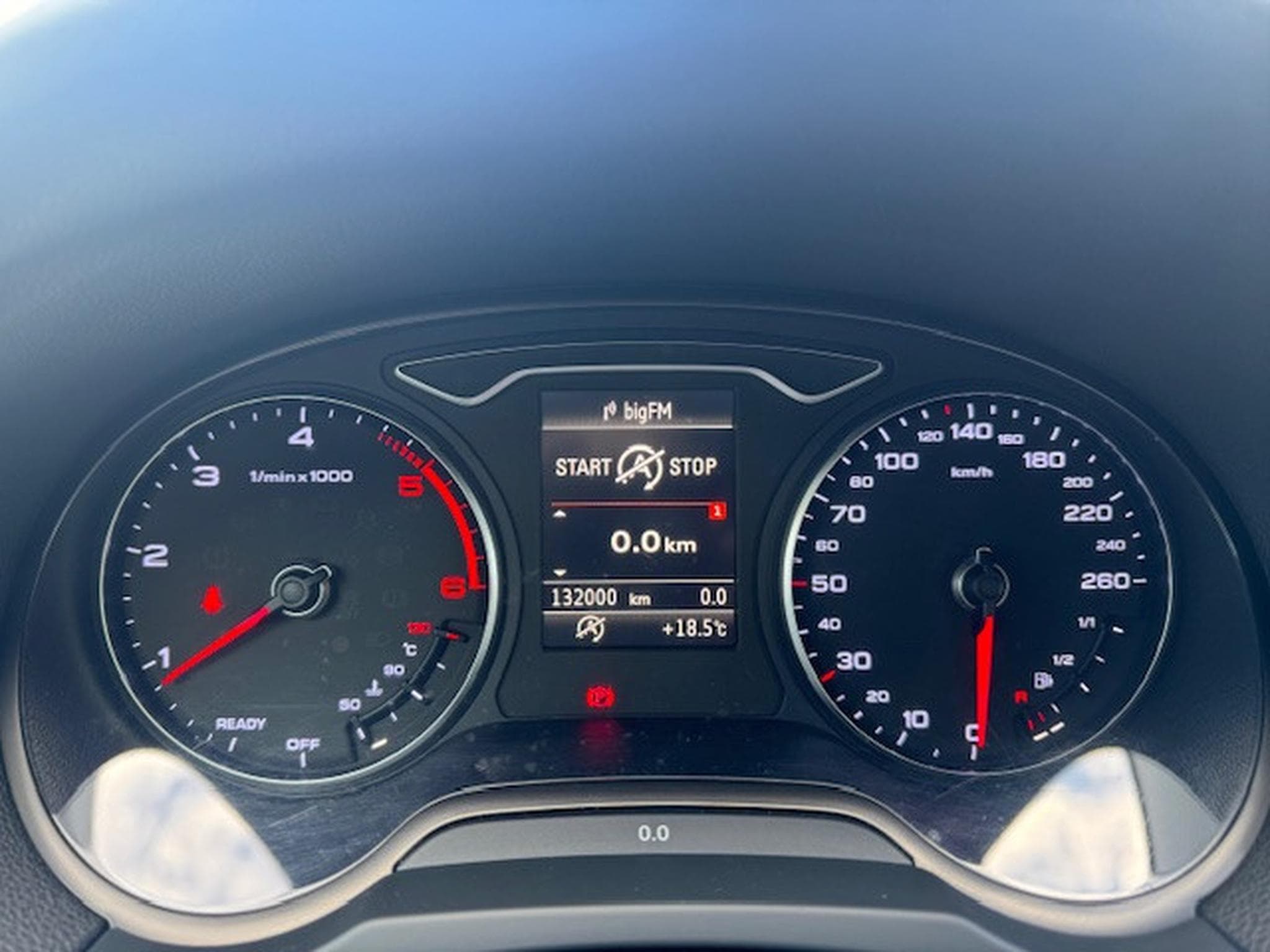 Audi A3 AUDI A3 NAVI XENON MFL TEMPOMAT BII XENON (2015) - Photo 16