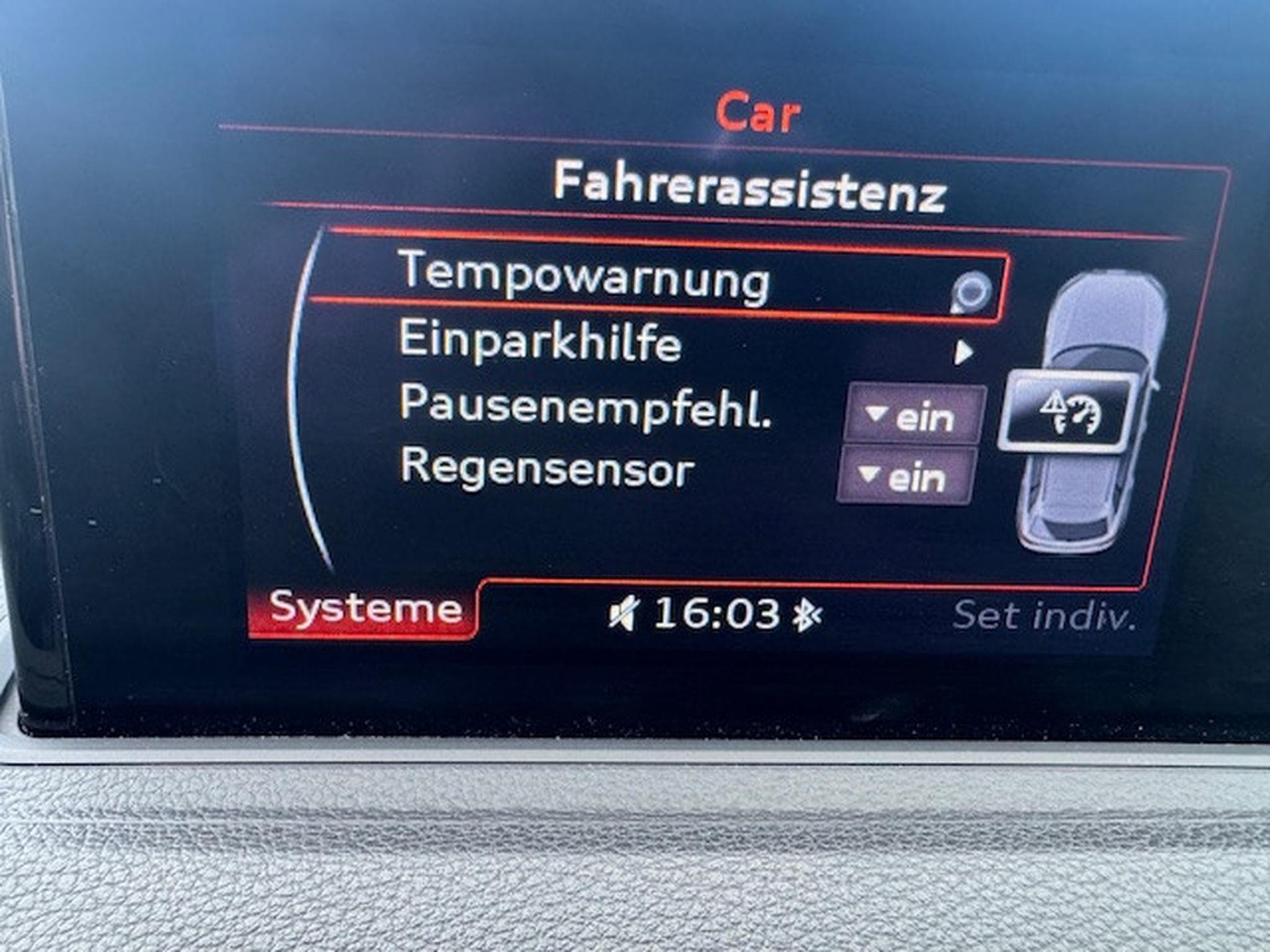 Audi A3 AUDI A3 NAVI XENON MFL TEMPOMAT BII XENON (2015) - Photo 20