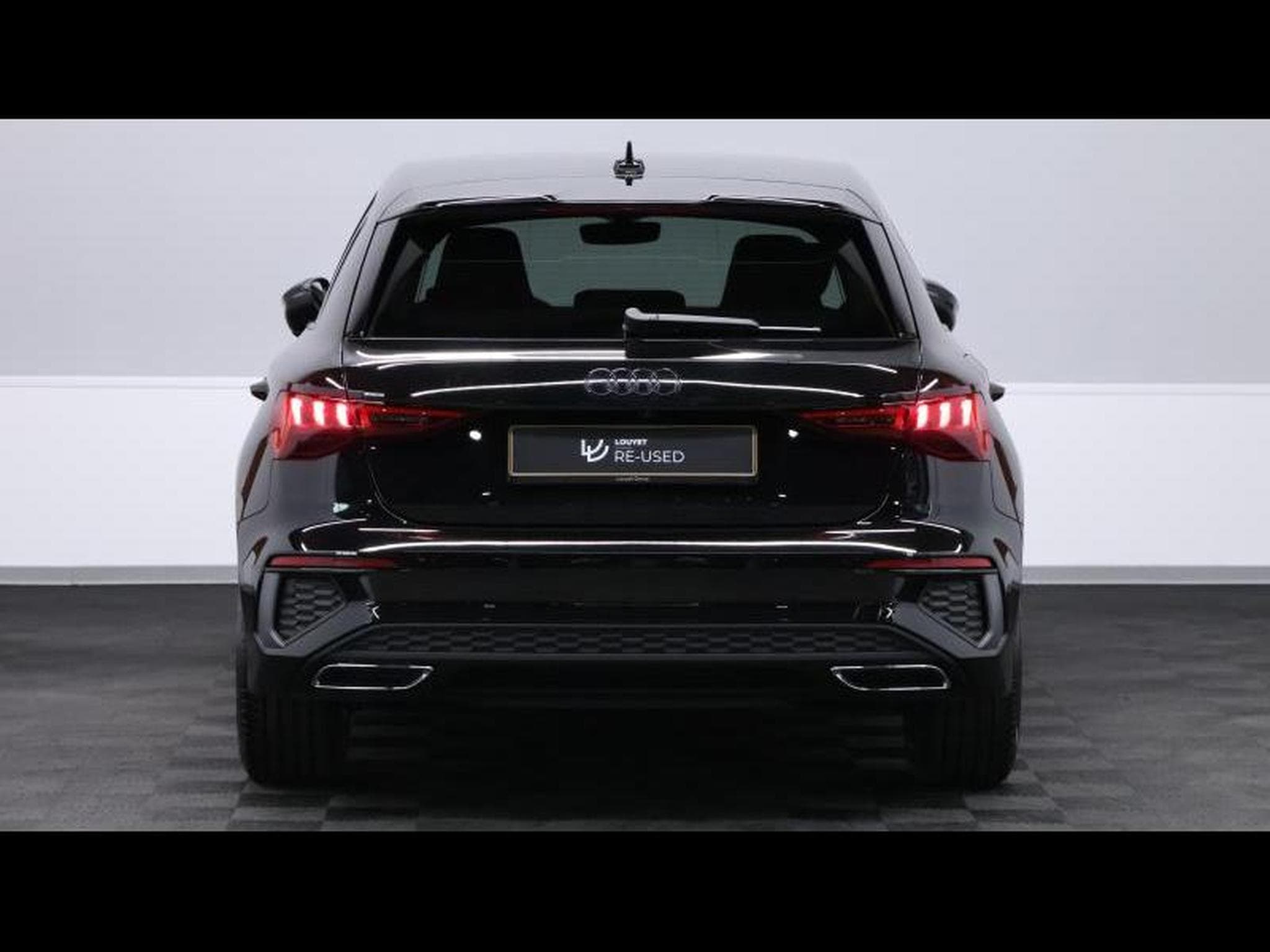 Audi A3 Sportback 30TFSI 110 S-Line S-Tronic (2024) - Foto 5