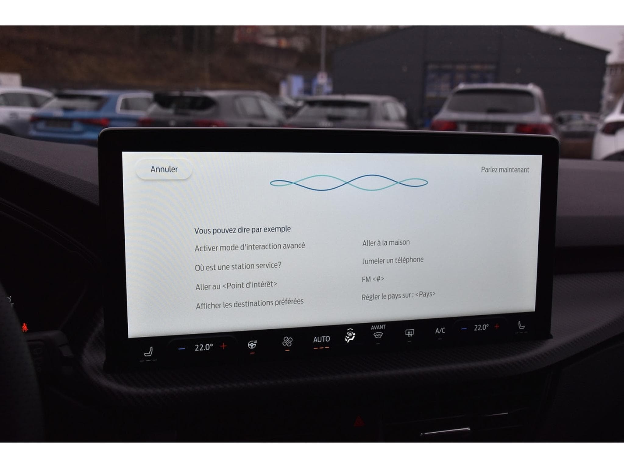 Ford Kuga 1.5 EcoBoost ST-Line Auto. PACK HIVER GPS LANE CAM NEUF (2025) - Foto 11