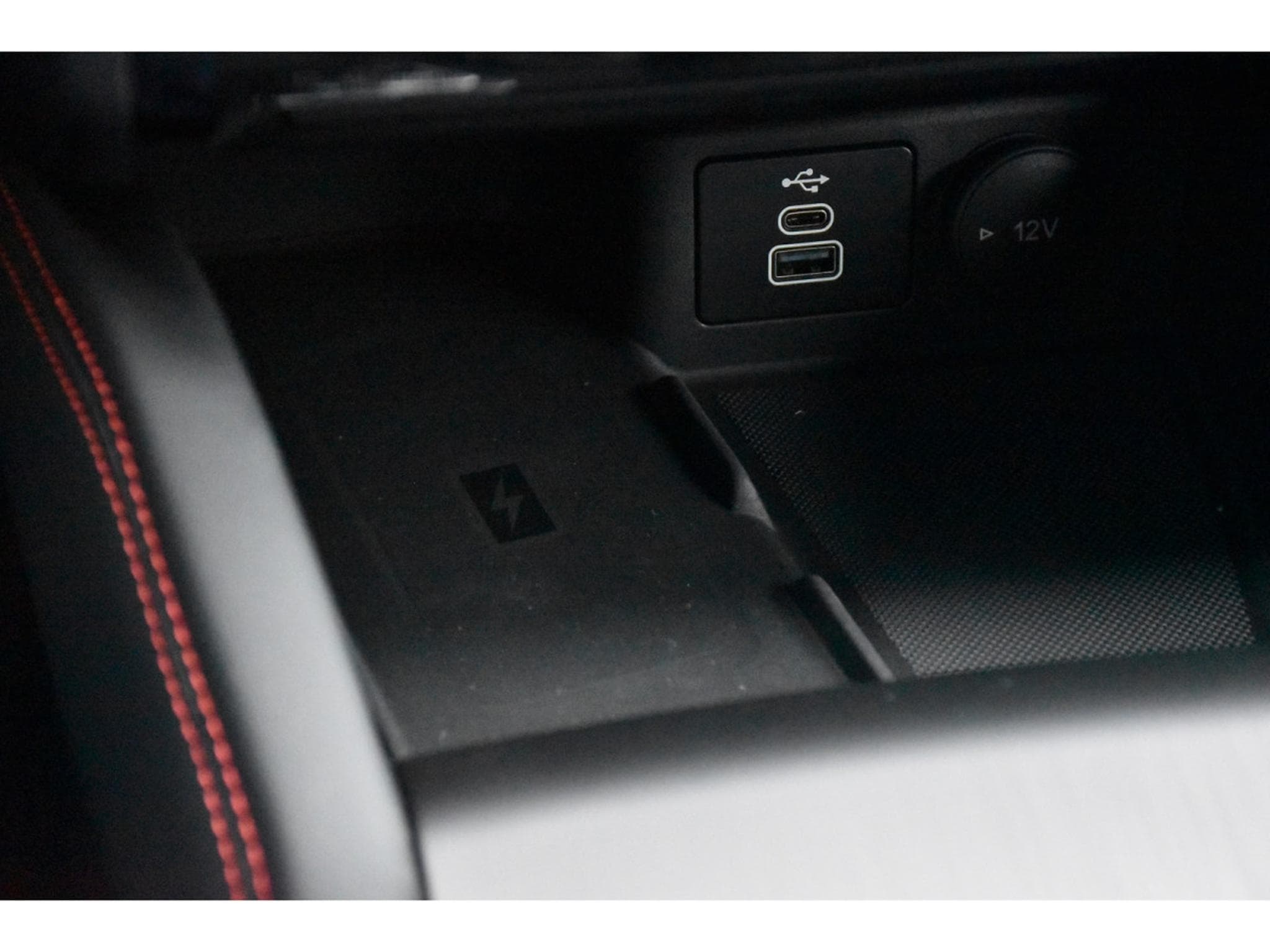 Ford Kuga 1.5 EcoBoost ST-Line Auto. PACK HIVER GPS LANE CAM NEUF (2025) - Foto 21