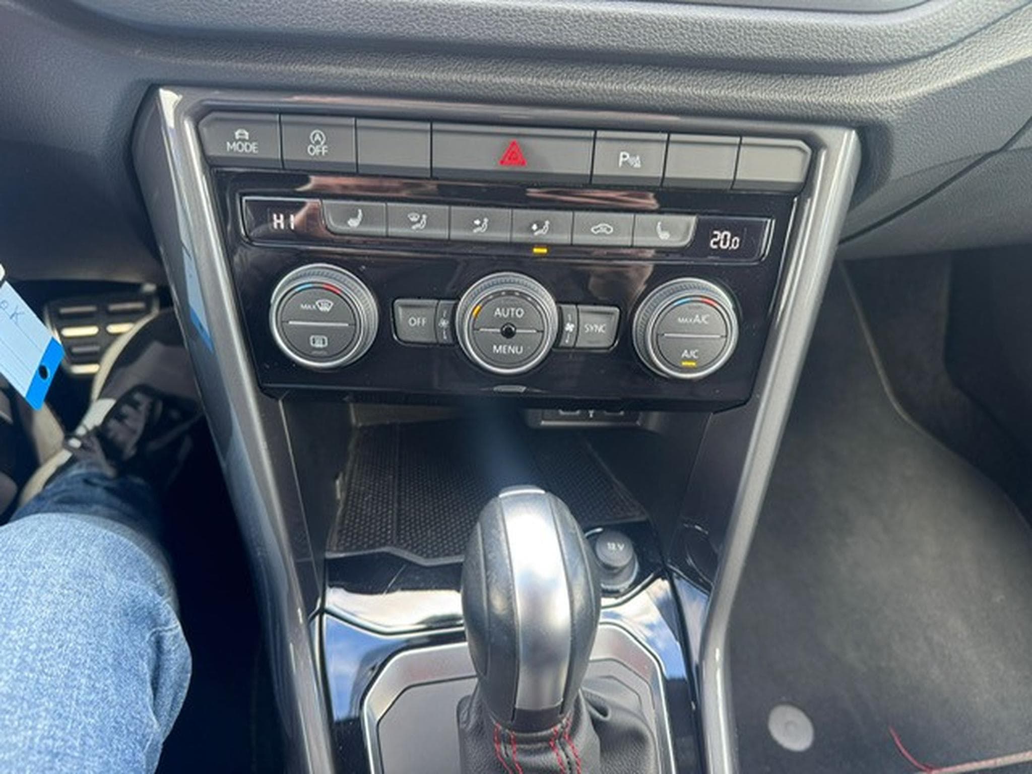 VW T-Roc Volkswagen T-Roc Sport DigitalCockpit+ACC+Lane+LED+IQDrive (2022) - Foto 16