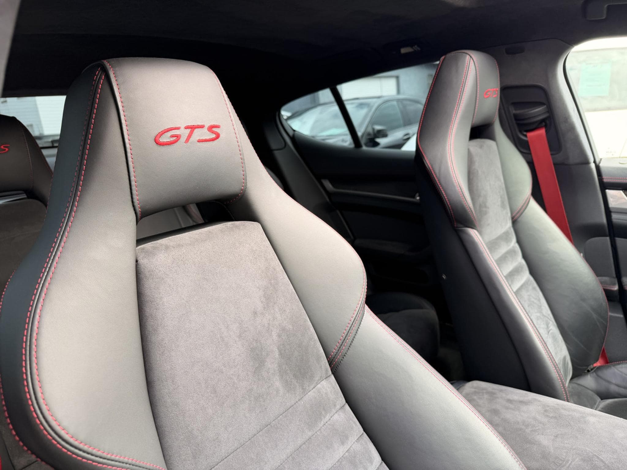 Porsche Panamera GTS (2012) - Foto 16