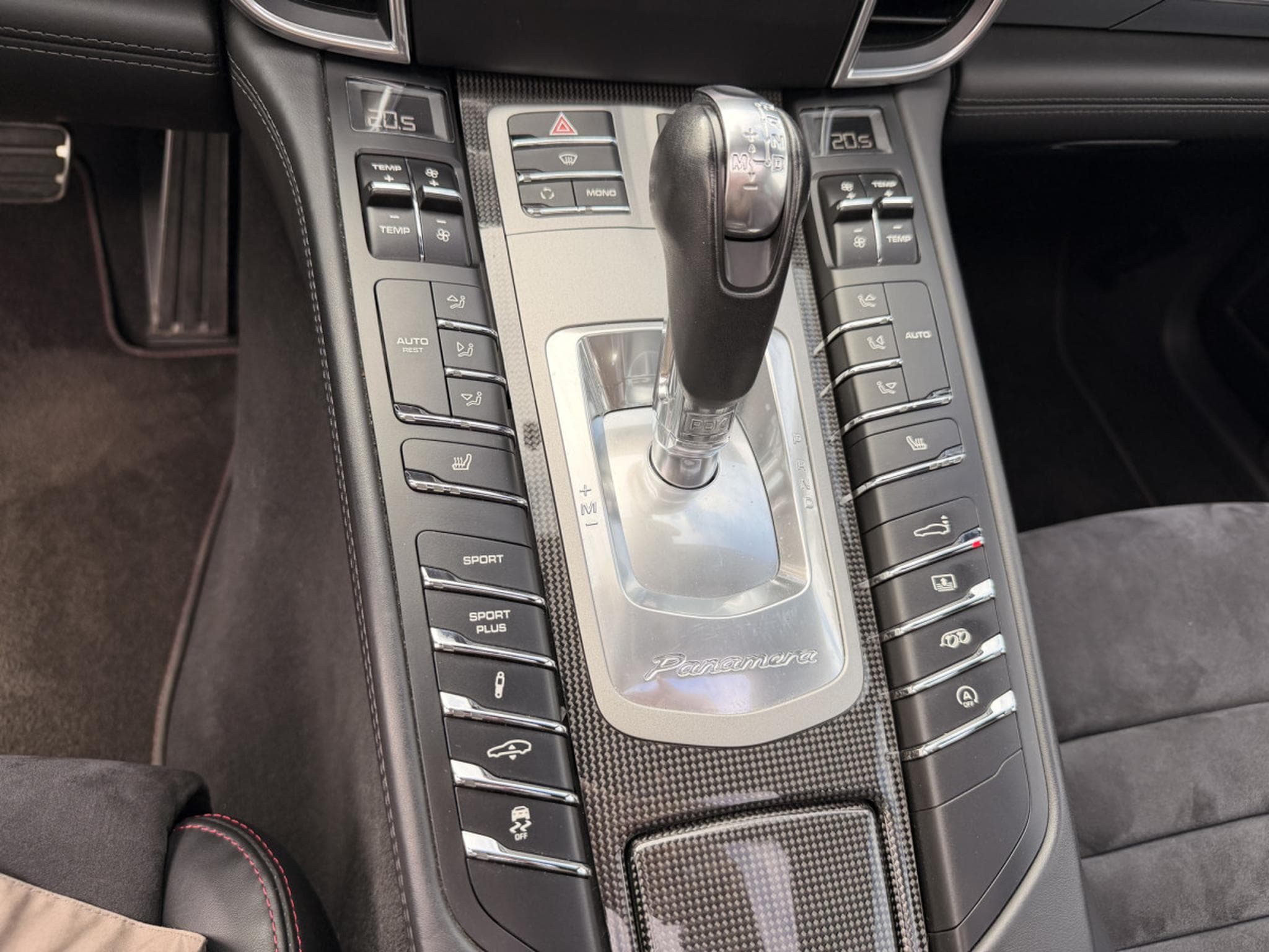 Porsche Panamera GTS (2012) - Foto 23