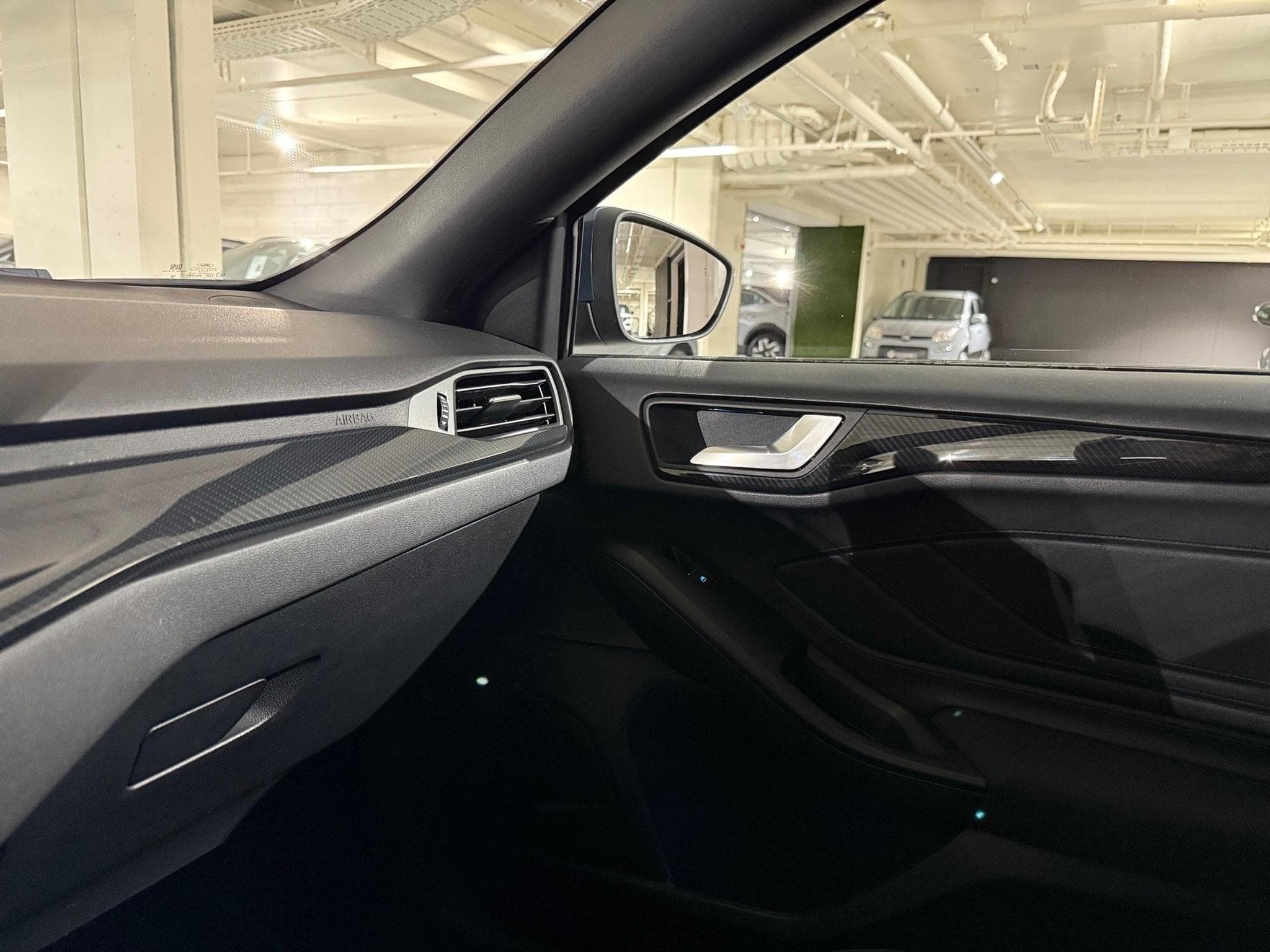 Ford Focus 1.0 ST-Line (2023) - Photo 9