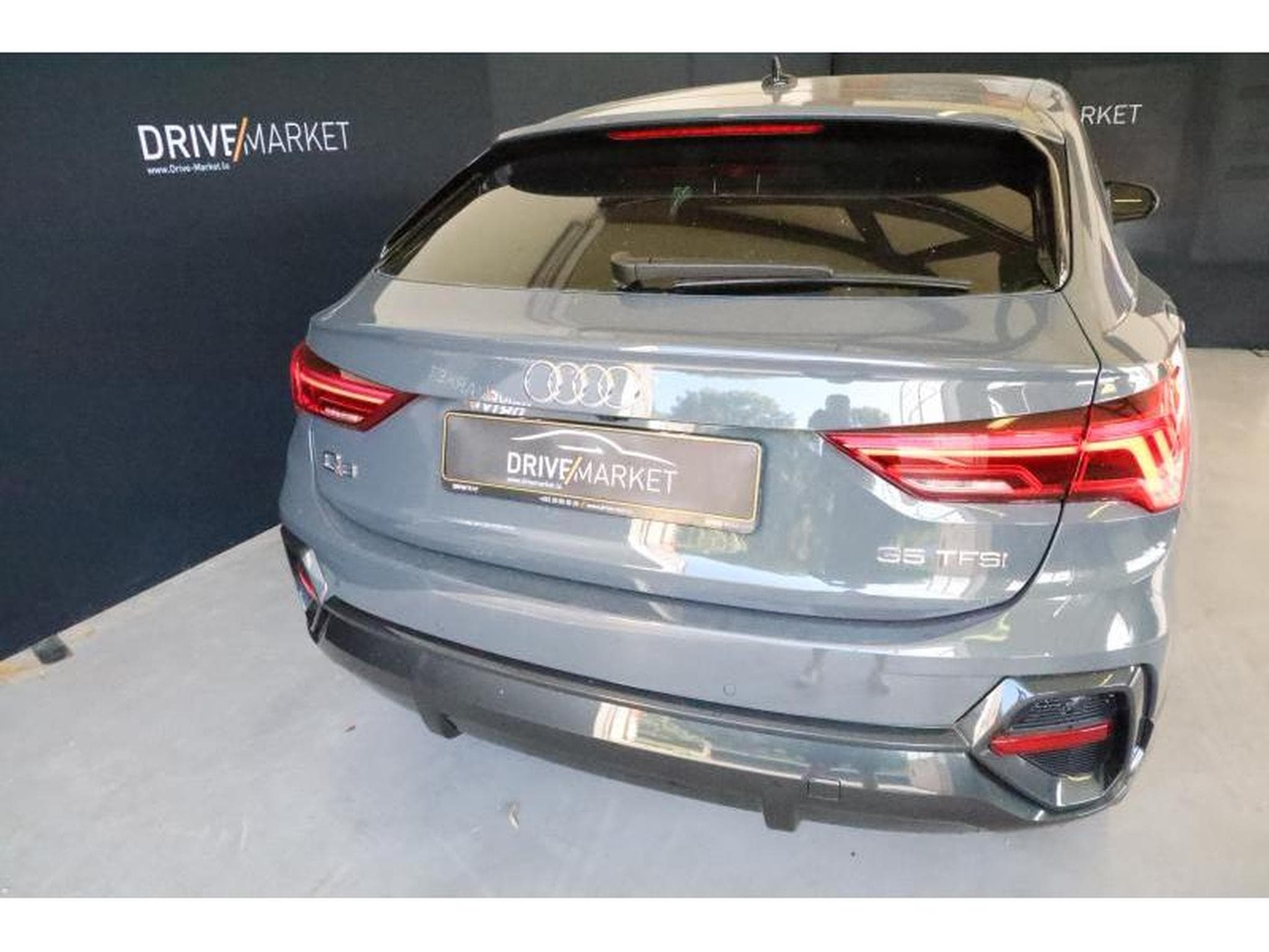 Audi Q3 Sportback (2025) - Foto 13