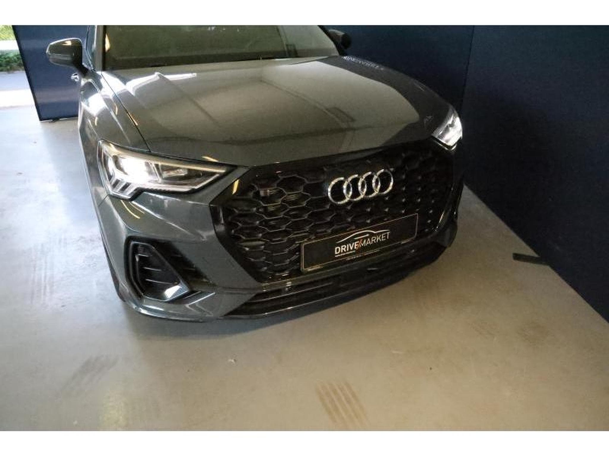 Audi Q3 Sportback (2025) - Foto 17