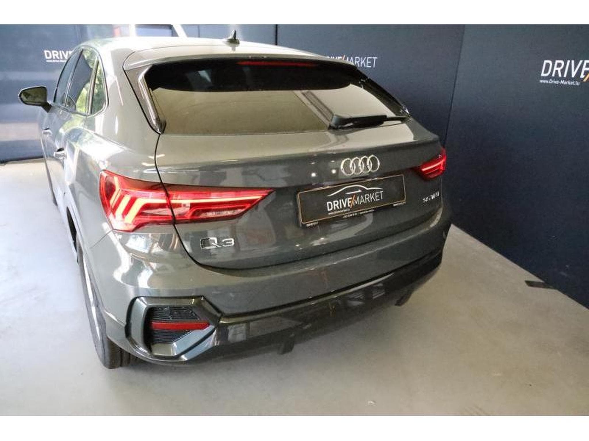 Audi Q3 Sportback (2025) - Foto 19