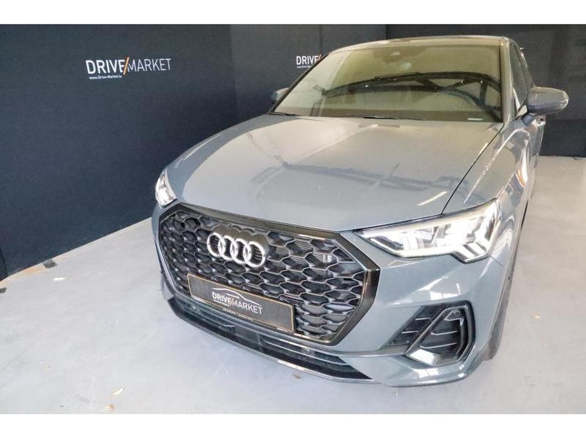 Audi Q3 Sportback (2025) - Foto 21