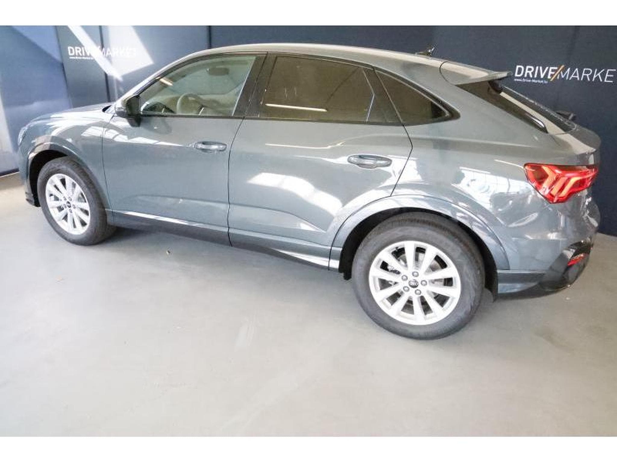 Audi Q3 Sportback (2025) - Foto 3