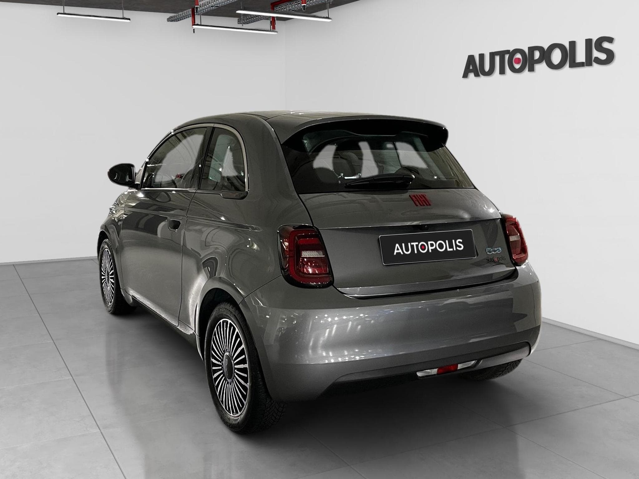 Fiat 500 BEV (2022) - Foto 18