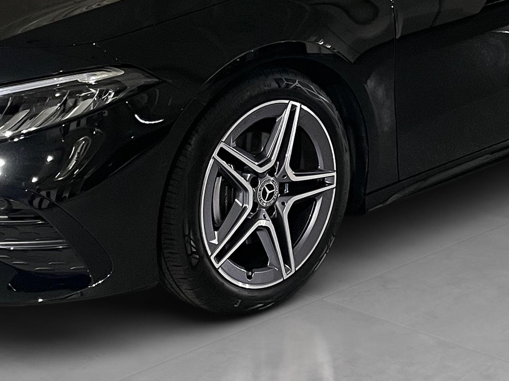 Mercedes A 200 1.3 hatchback AMG EDITION (2025) - Foto 16