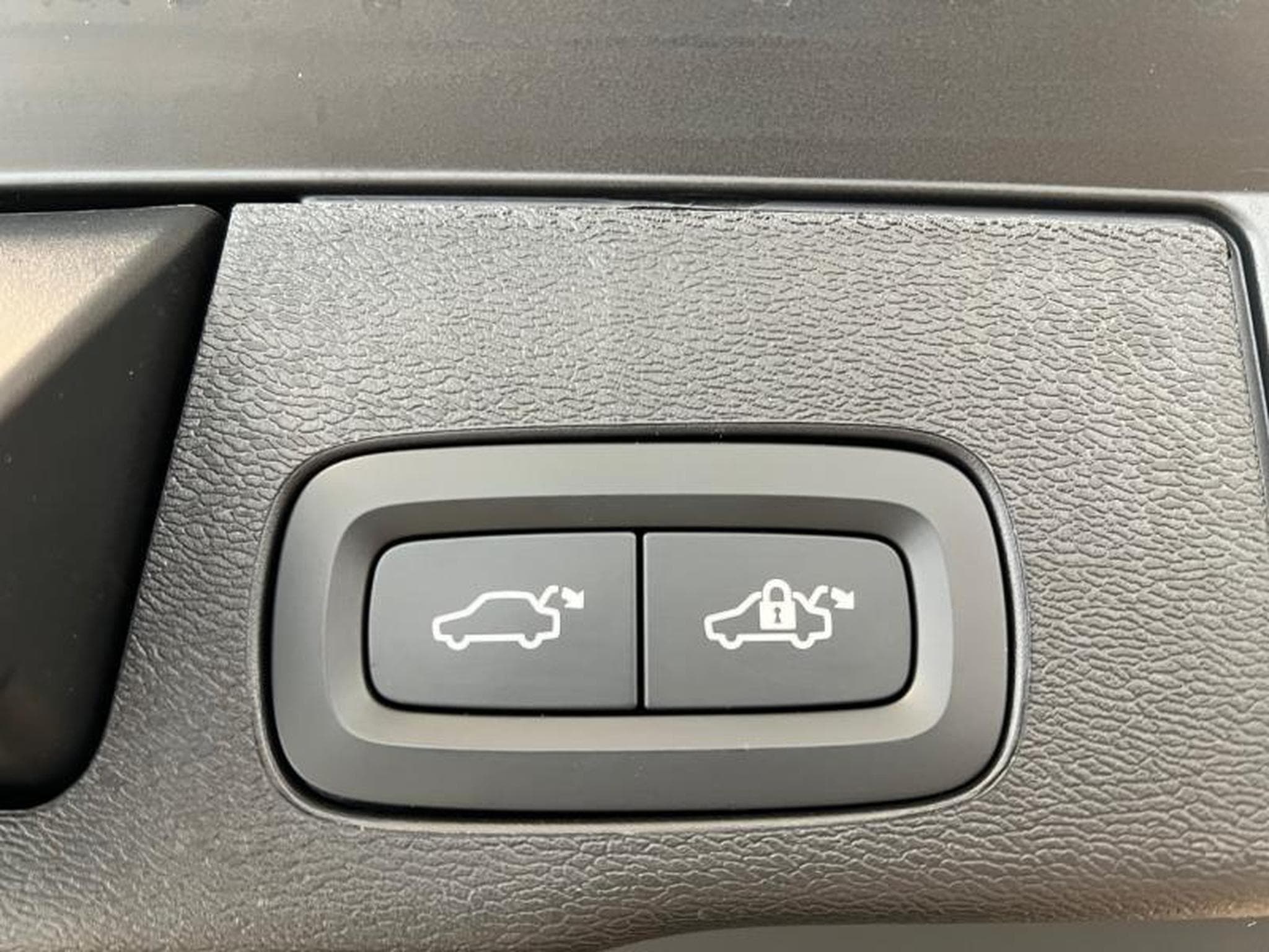 Volvo XC60 Black Edition (2025) - Foto 19