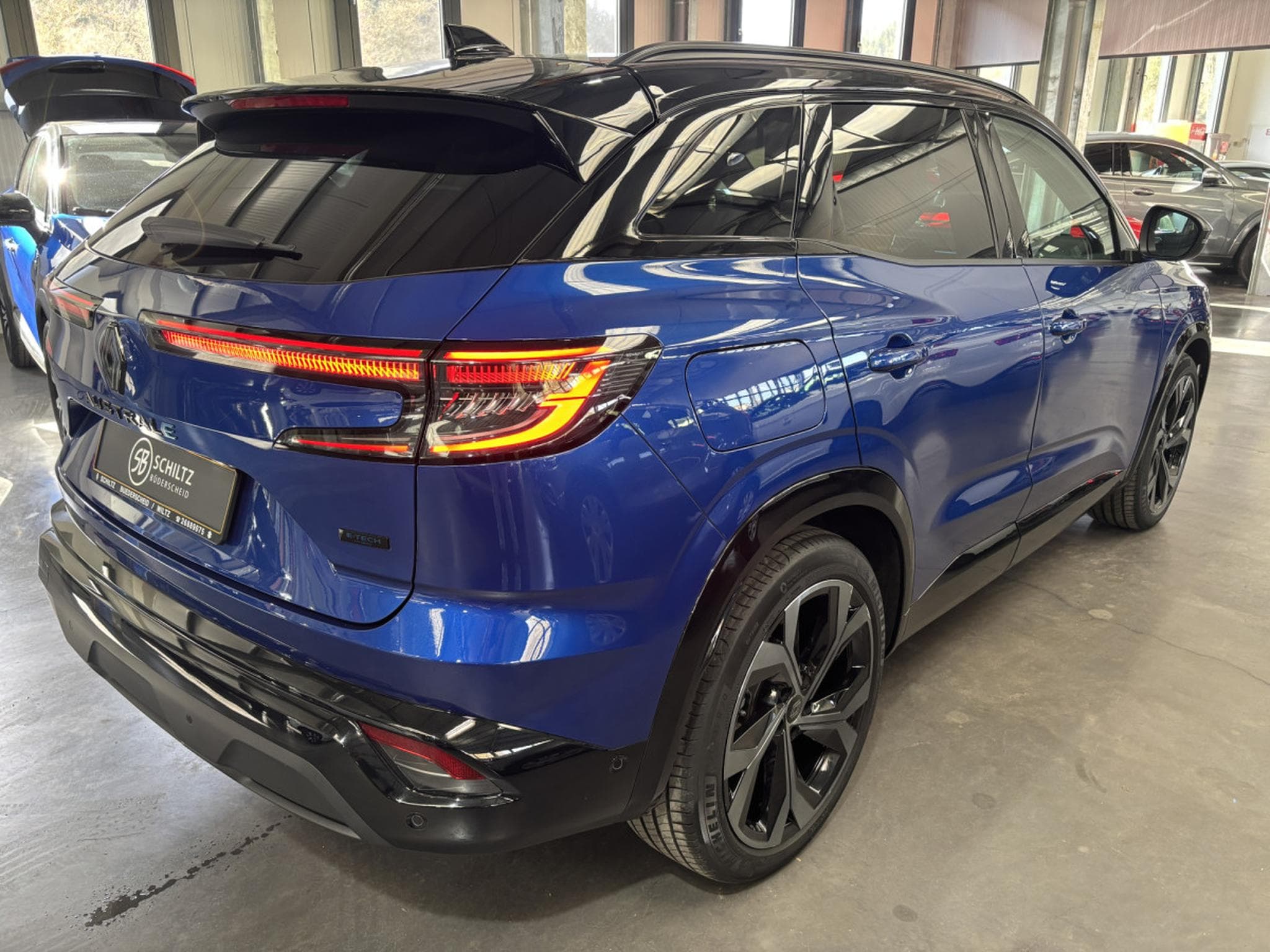 Renault Austral Esprit Alpine 200 Full Hybrid (2025) - Foto 2