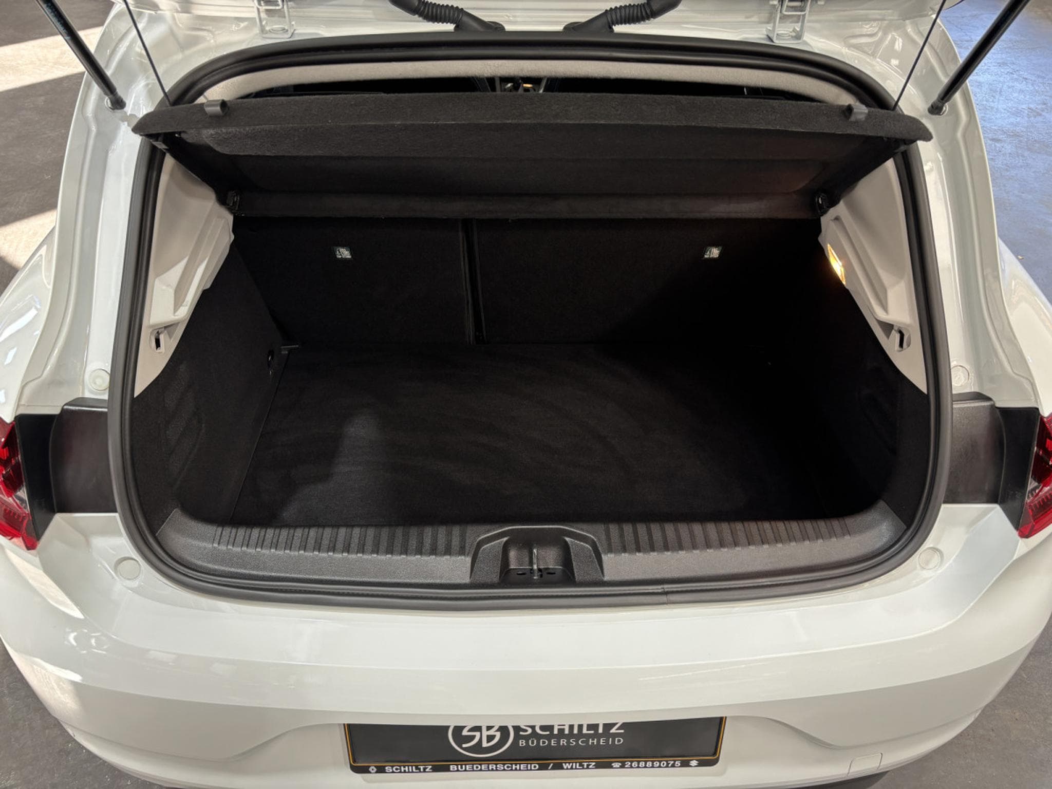 Renault Clio 1.0 TCe Techno Automatic (2023) - Foto 14