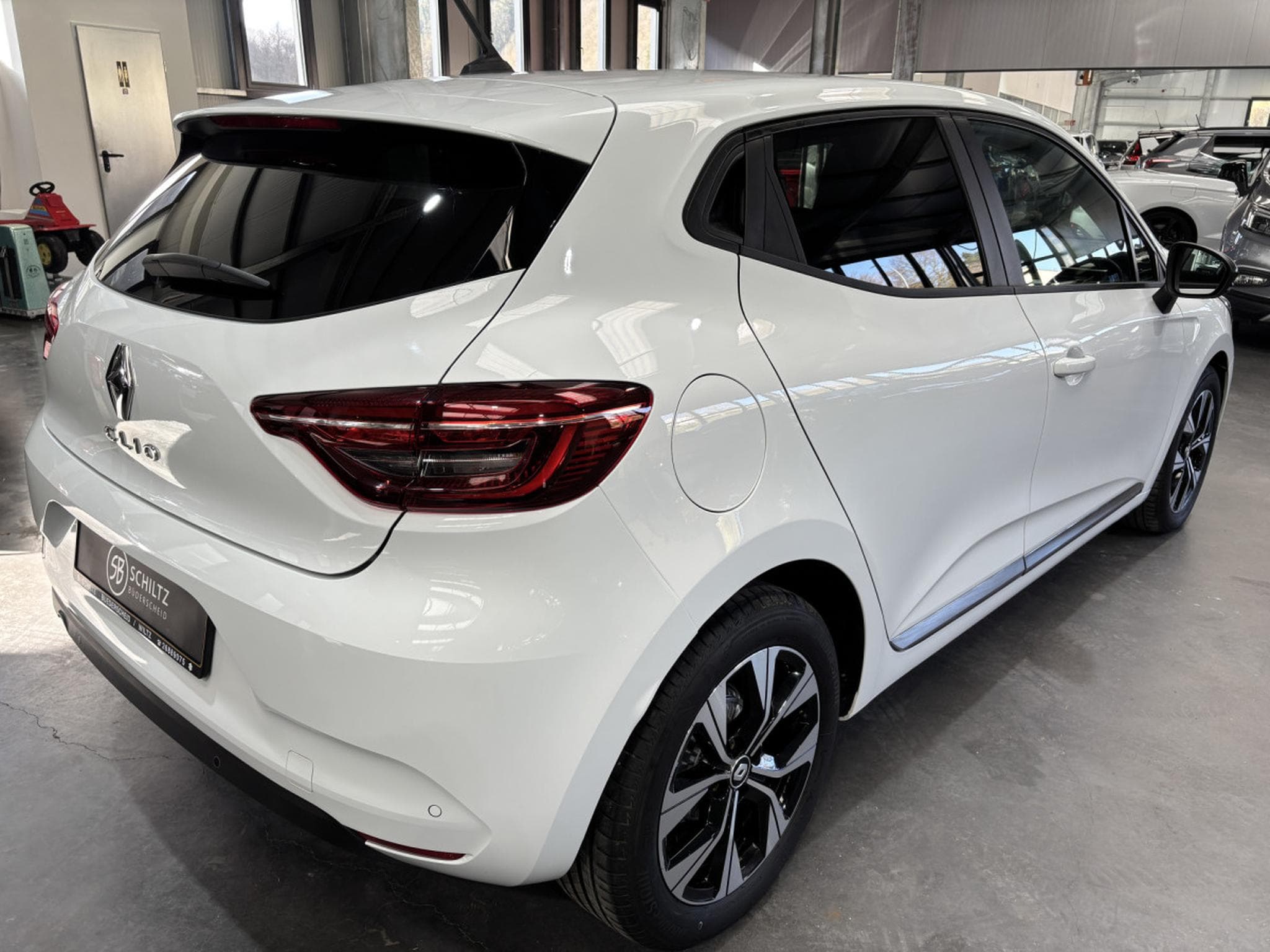 Renault Clio 1.0 TCe Techno Automatic (2023) - Foto 3