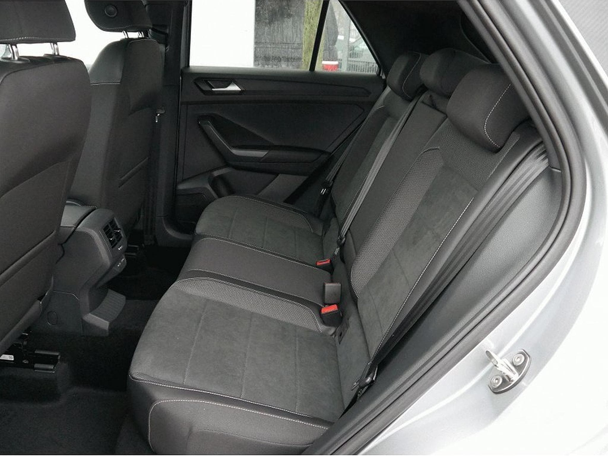 VW T-Roc (2026) - Photo 7