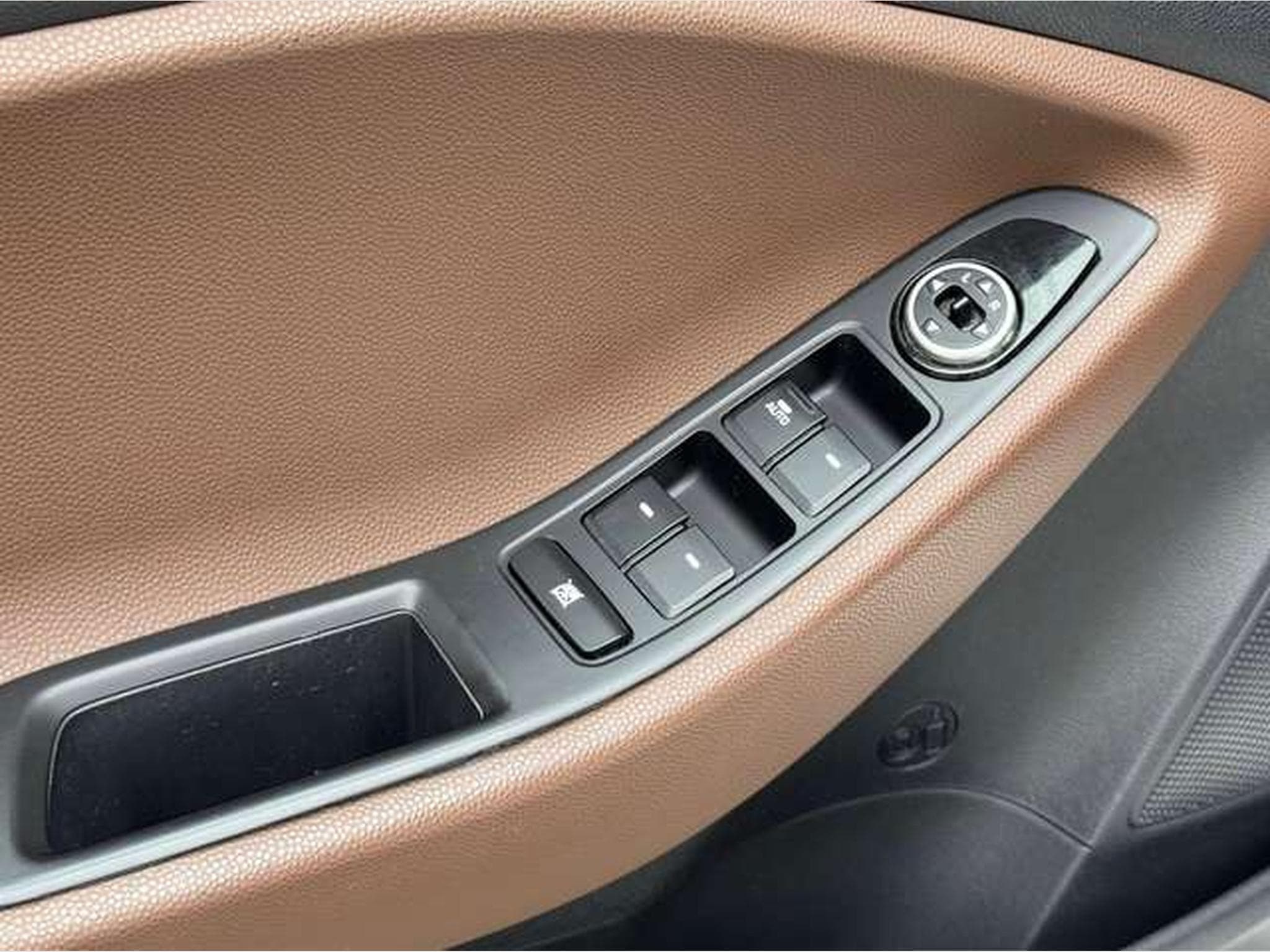 Hyundai i20 i20 1.4i Joy (2016) - Foto 12