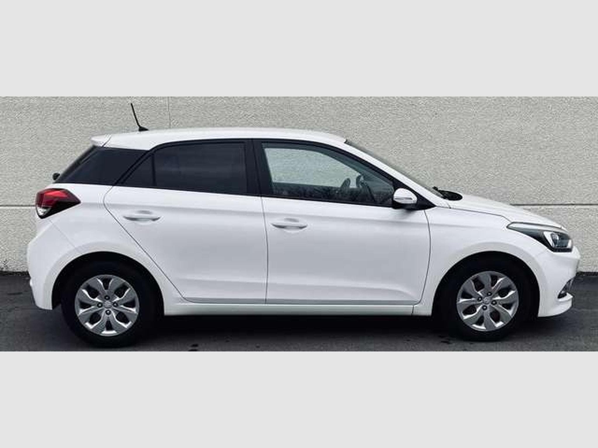 Hyundai i20 i20 1.4i Joy (2016) - Foto 4