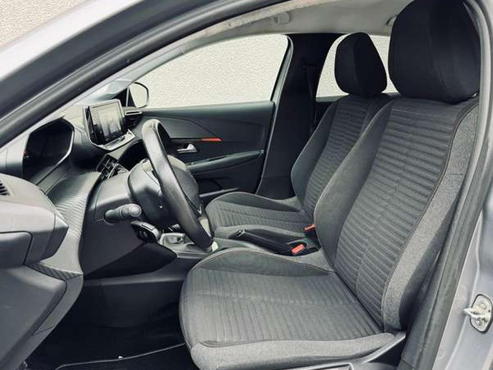 Peugeot 208 208 1.5 BlueHDi Active Pack (2021) - Foto 12