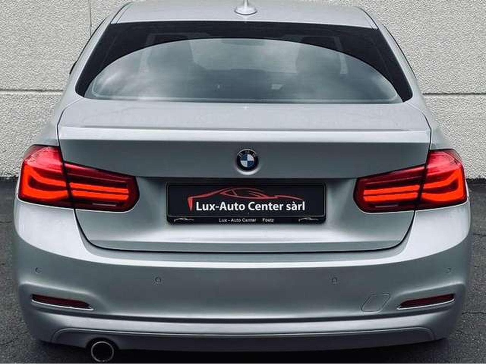 BMW 316 316 dA (2017) - Foto 8