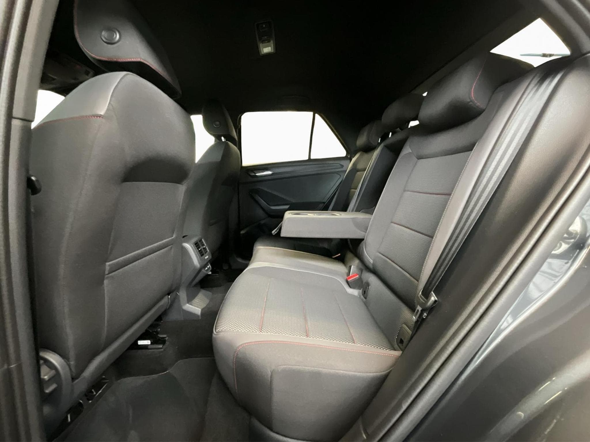 VW T-Roc Style&Sport+DSG+RearView+Navi (2021) - Foto 15