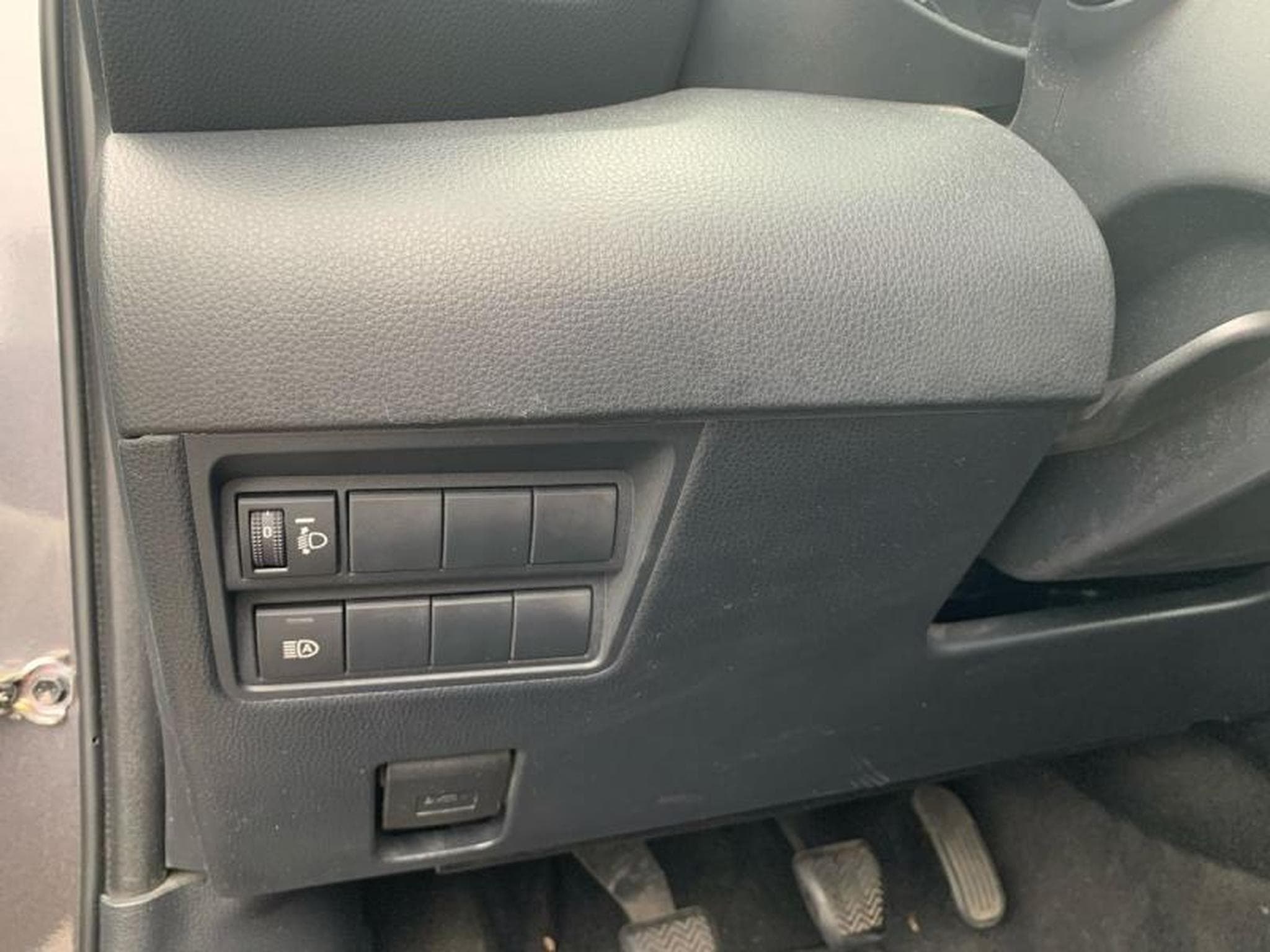 Toyota Yaris DYNAMIC (2021) - Photo 16