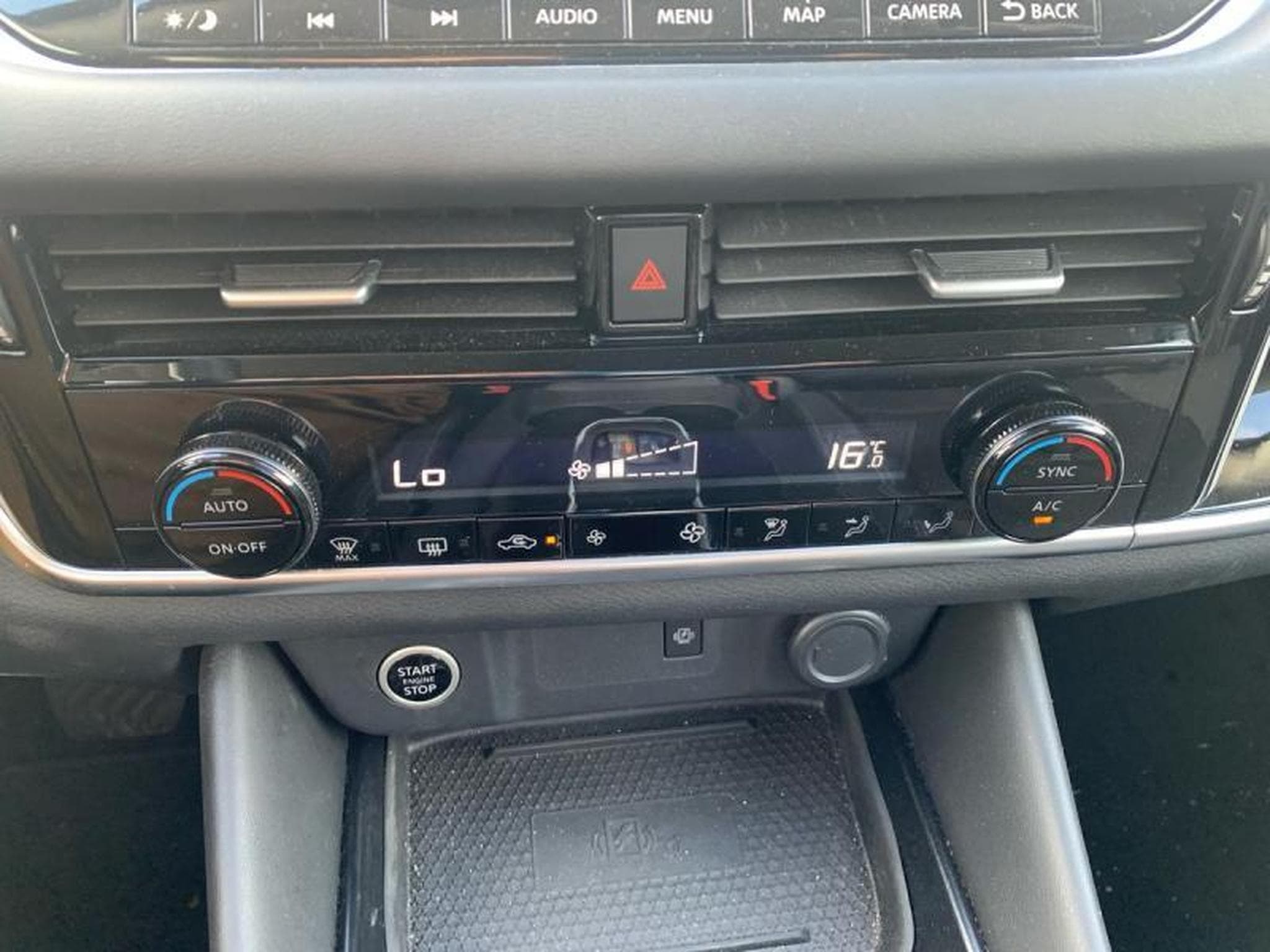 Nissan Qashqai Tekna (2022) - Photo 15