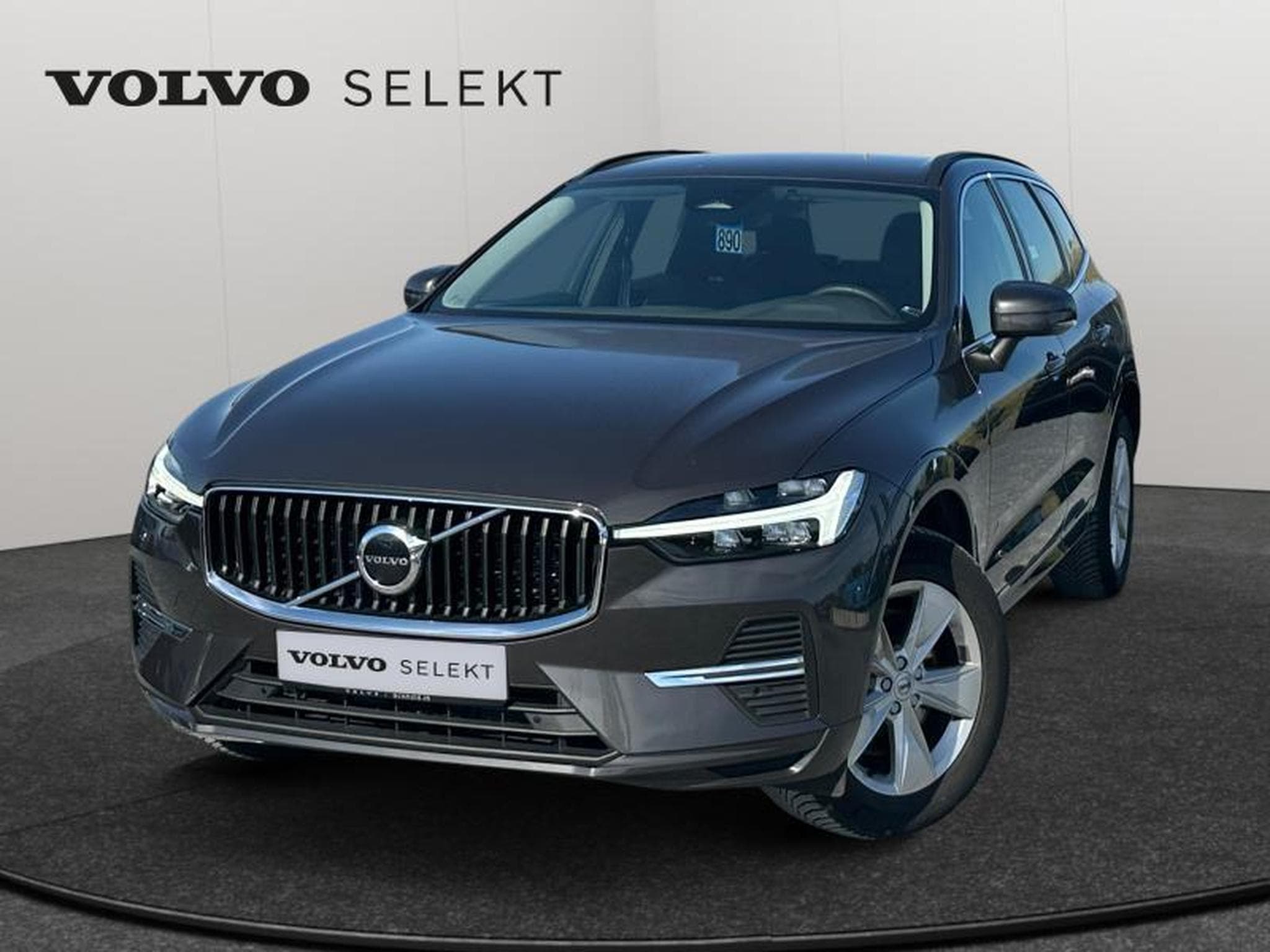 Volvo XC60 B4 Core / Diesel (2023) - Foto 1