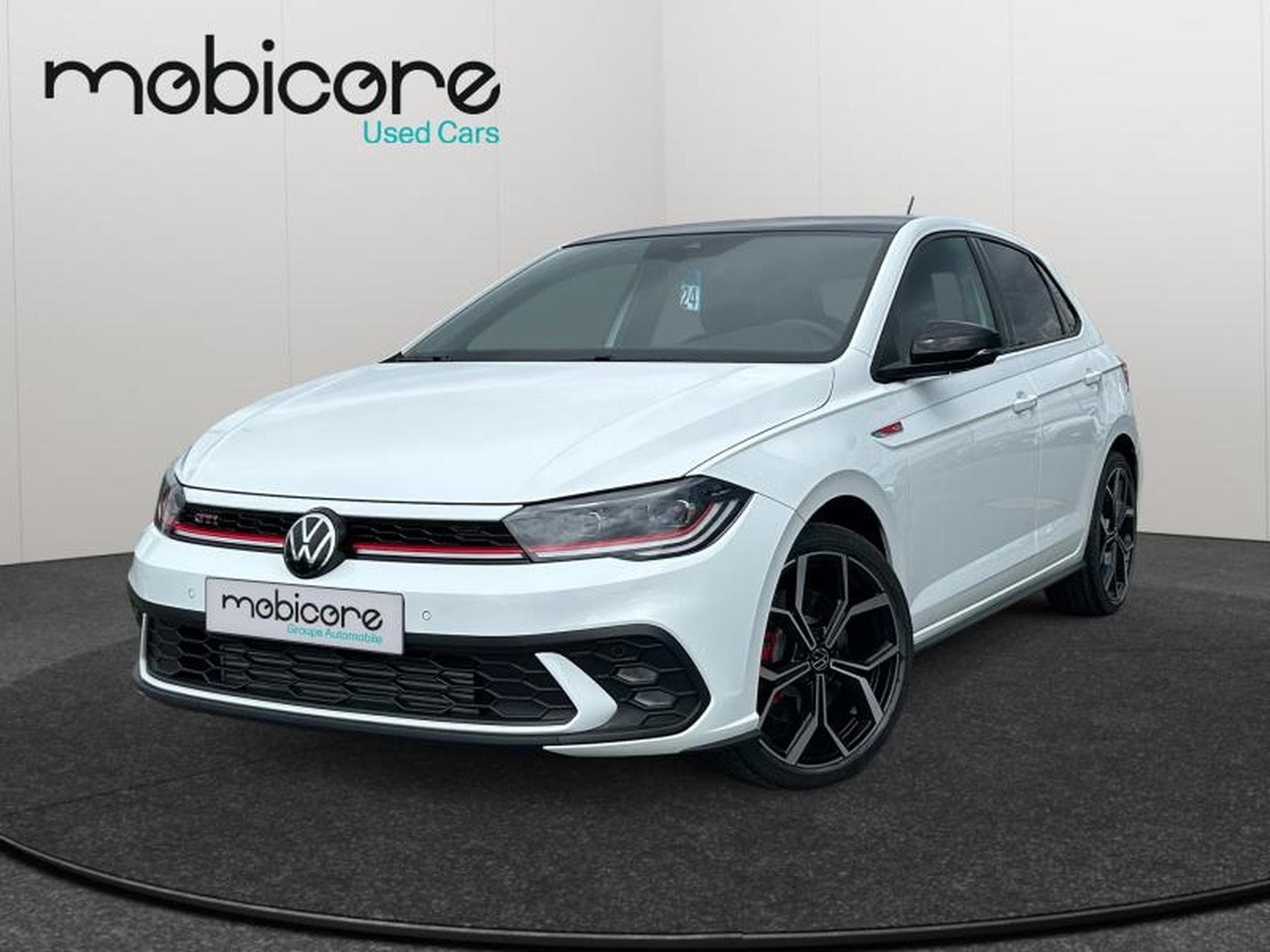 VW Polo 2.0 TSI DSG / !! NEW CAR !! (2025) - Foto 1