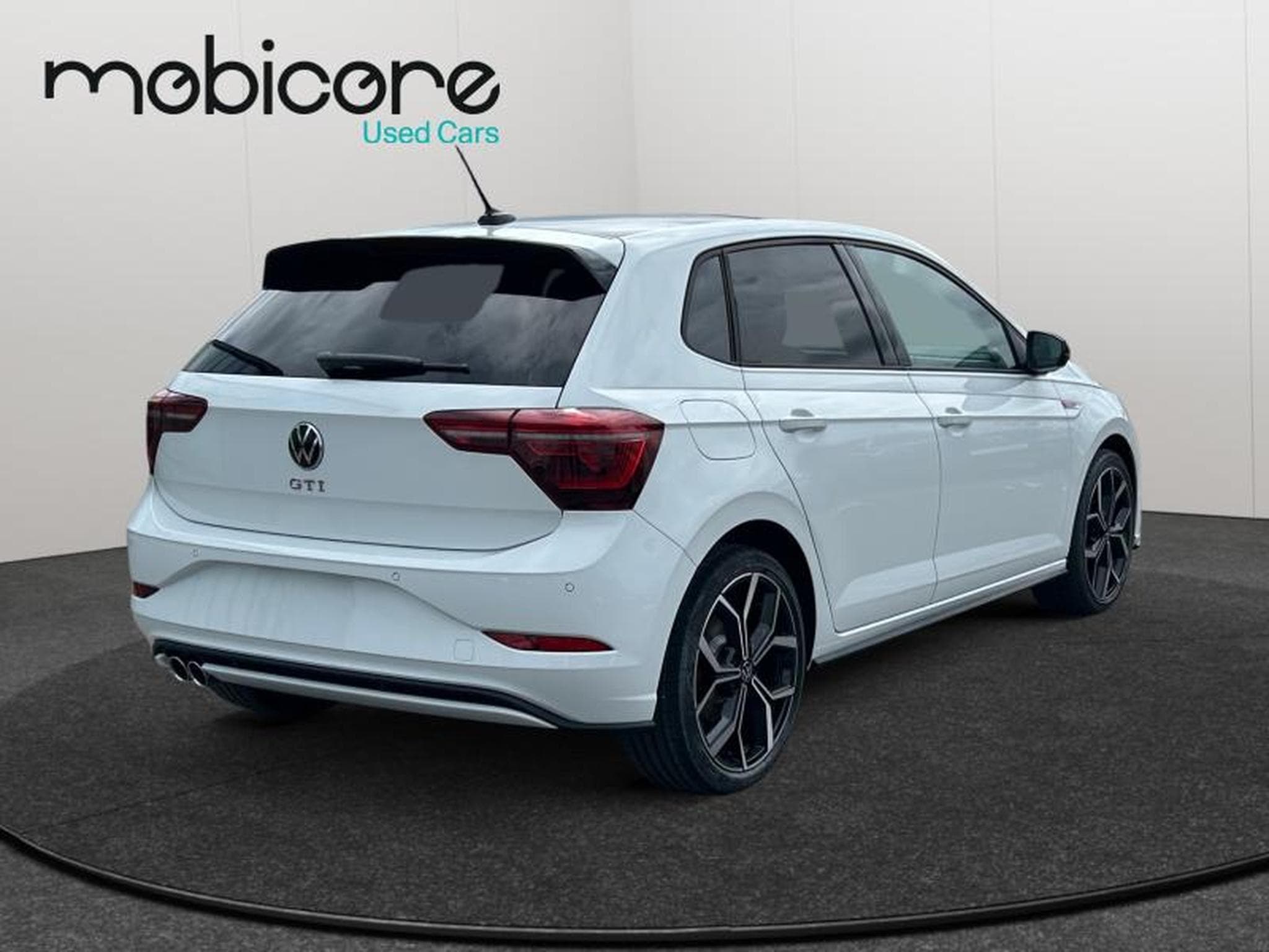 VW Polo 2.0 TSI DSG / !! NEW CAR !! (2025) - Foto 2