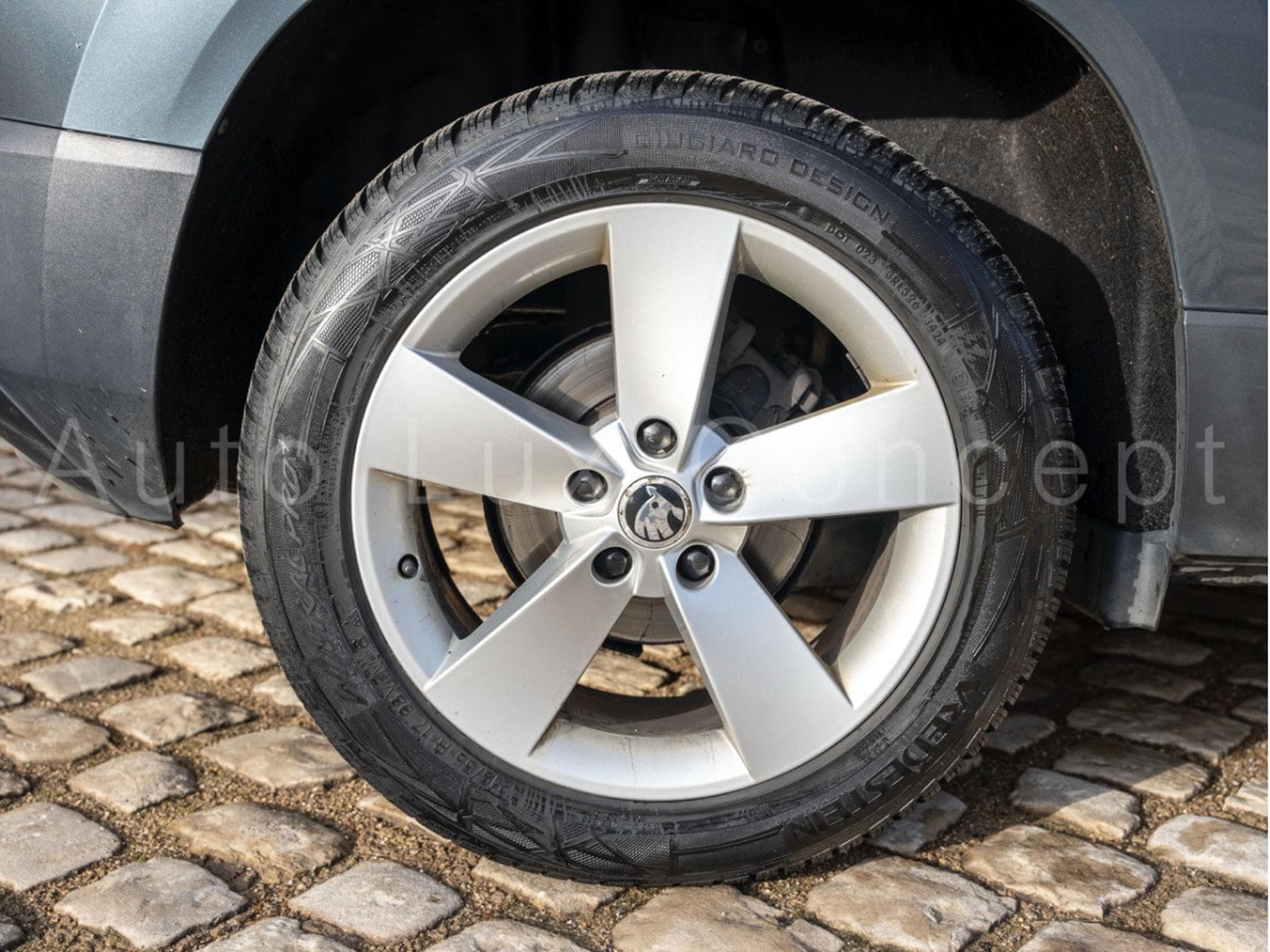 Skoda Karoq 1.5 TSI 150 Style DSG (2018) - Photo 23